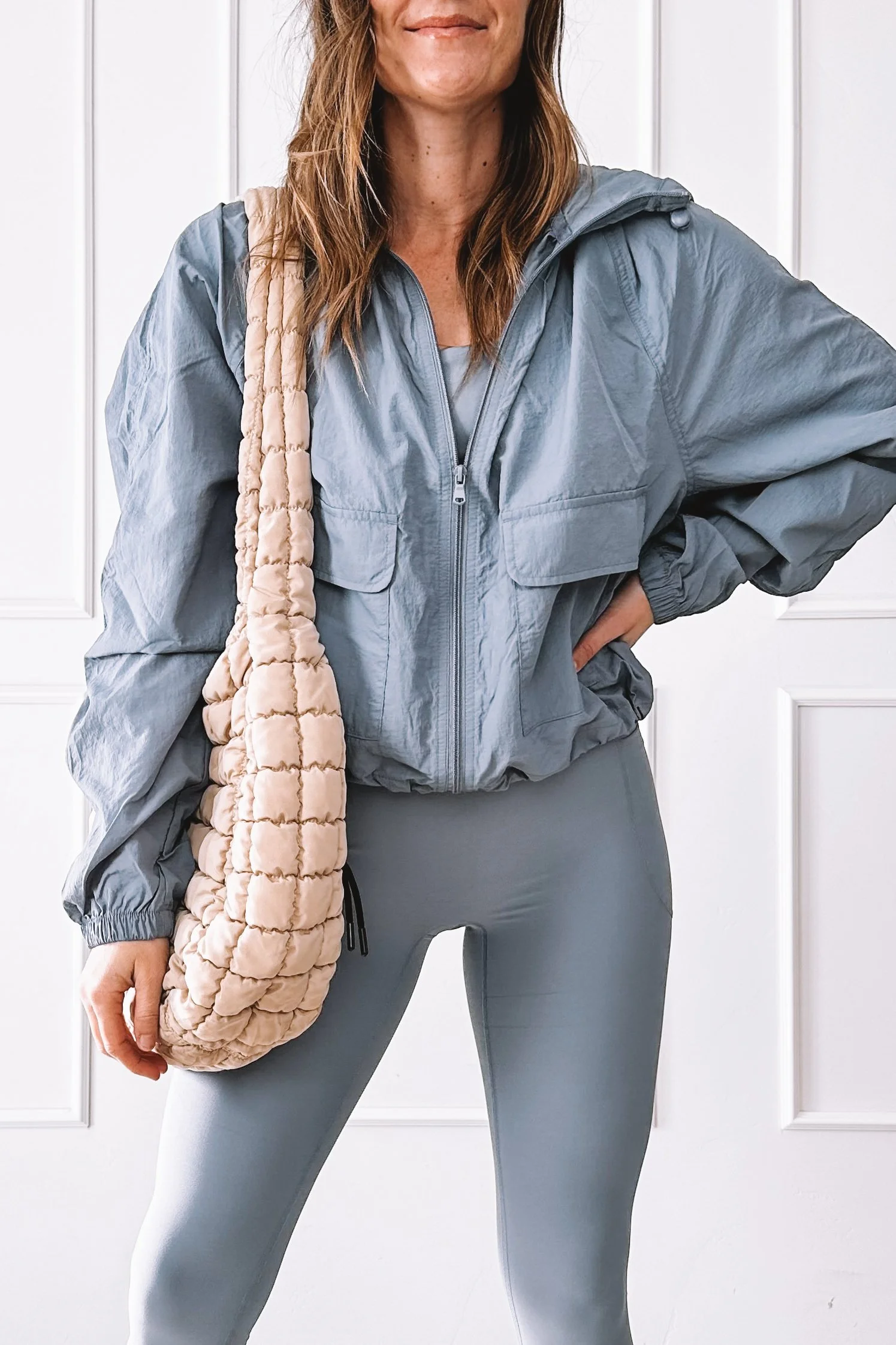 Everyday Monochrome Outfit for Moms