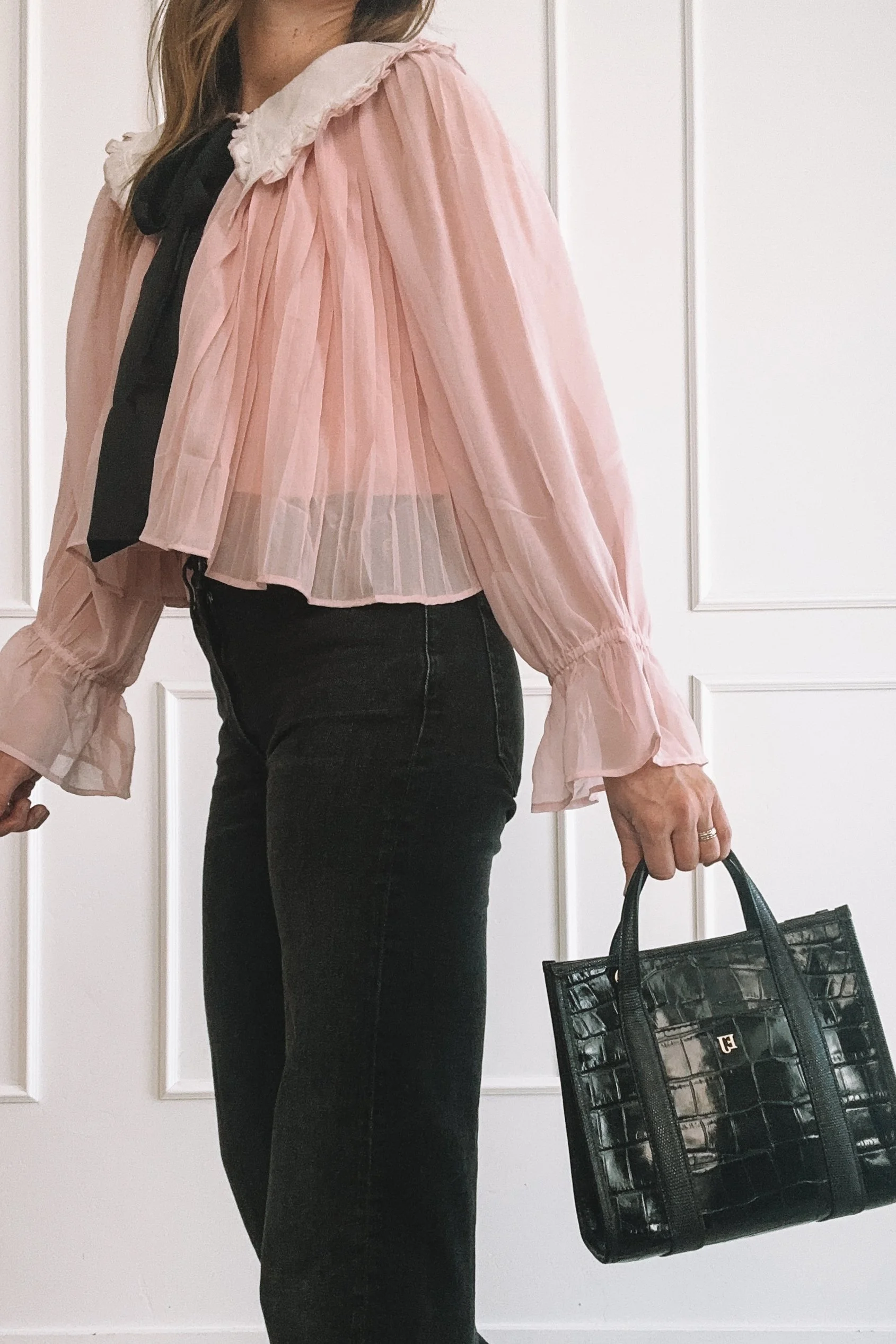 Date Night Outfit with Romantic and Edgy Style