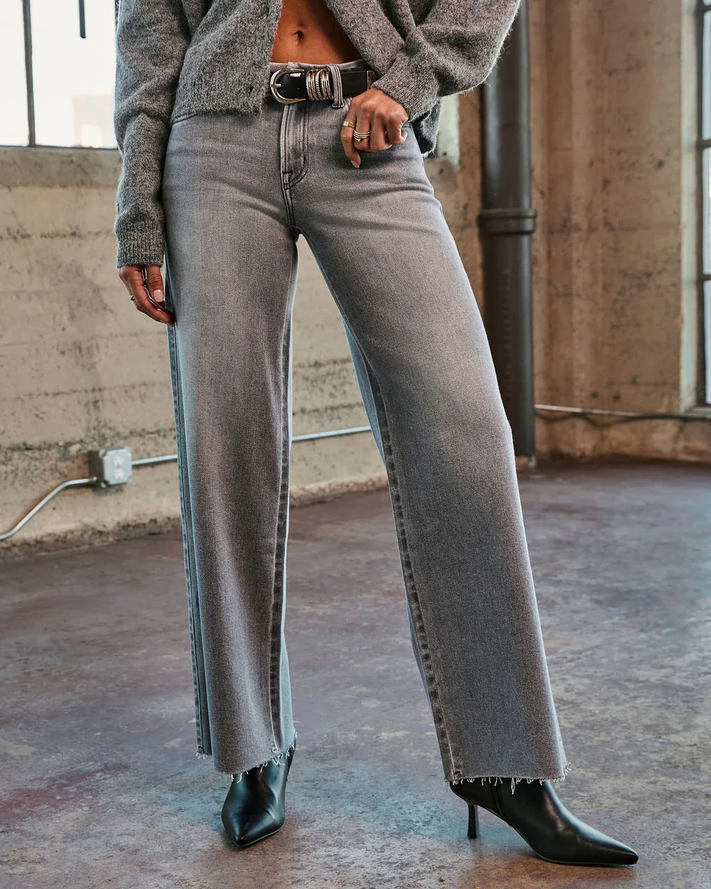 VICI New Arrivals Try-On: Everyday Outfits with Modern Style