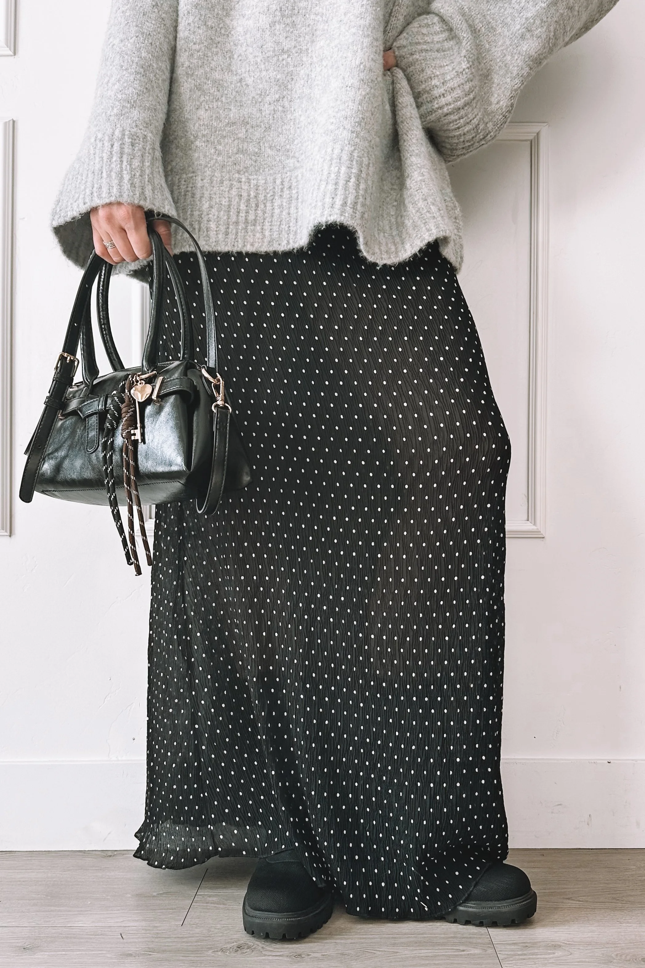 Comfy Elevated Mom Outfit with Oversized Sweater and Midi Skirt