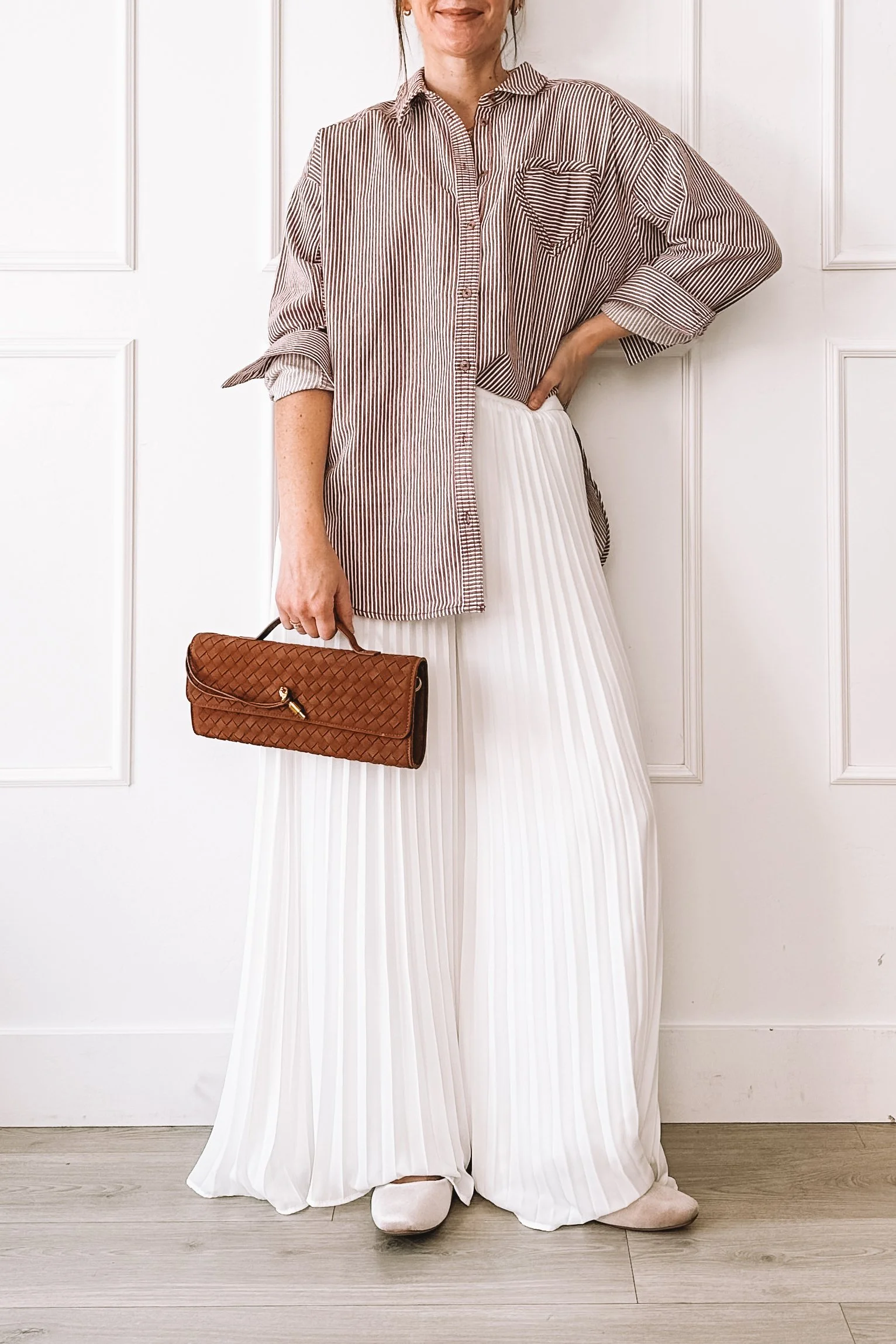 Striped Shirt and White Pants: A Casual Valentine’s Day Outfit I’ll Wear Again