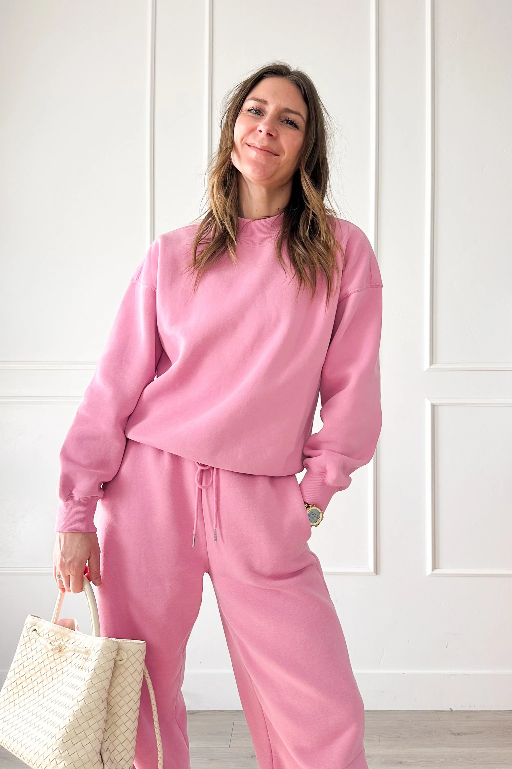 Pink Abercrombie matching set everyday mom outfit