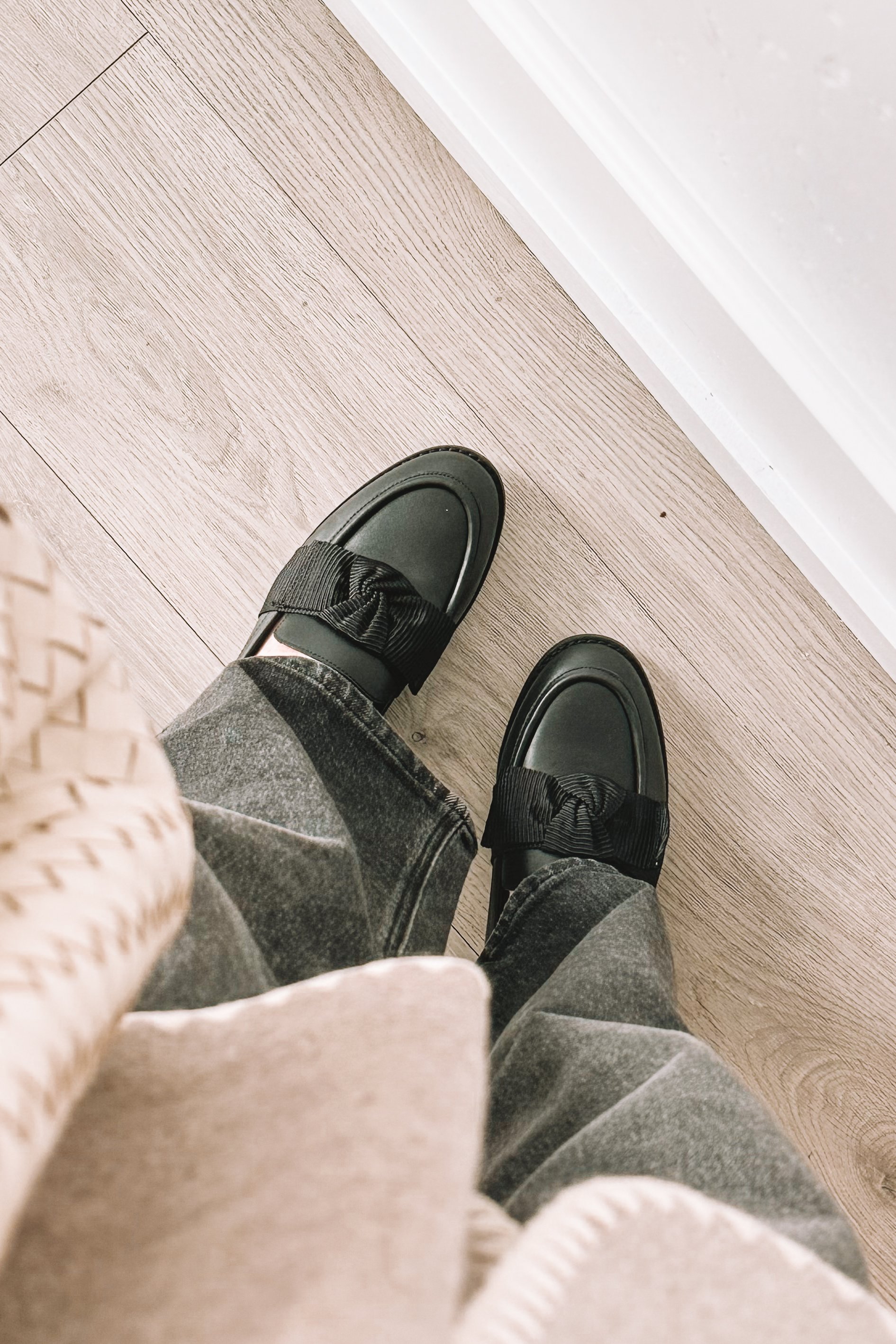 woven handbag everyday outfit