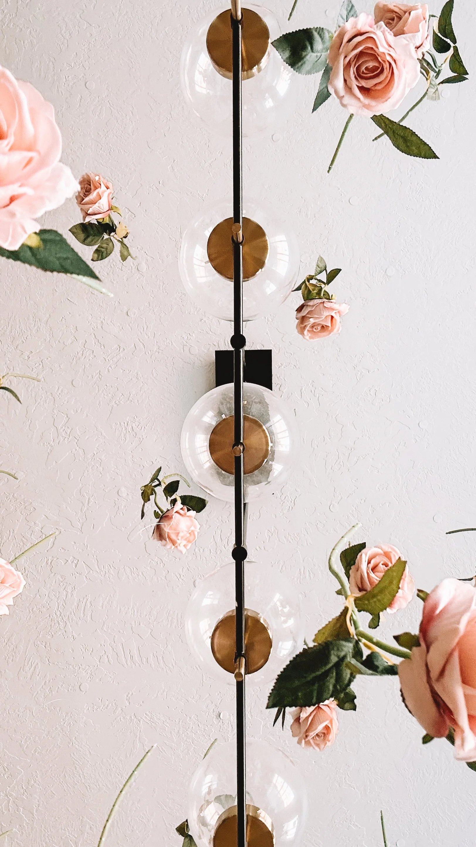 Valentine’s Day Table Decor With Hanging Floral Centerpiece