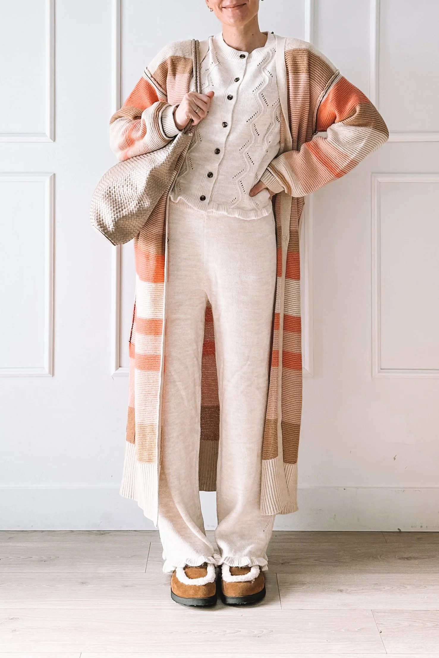 An Easy Everyday Outfit That Feels Cozy but Still Put Together