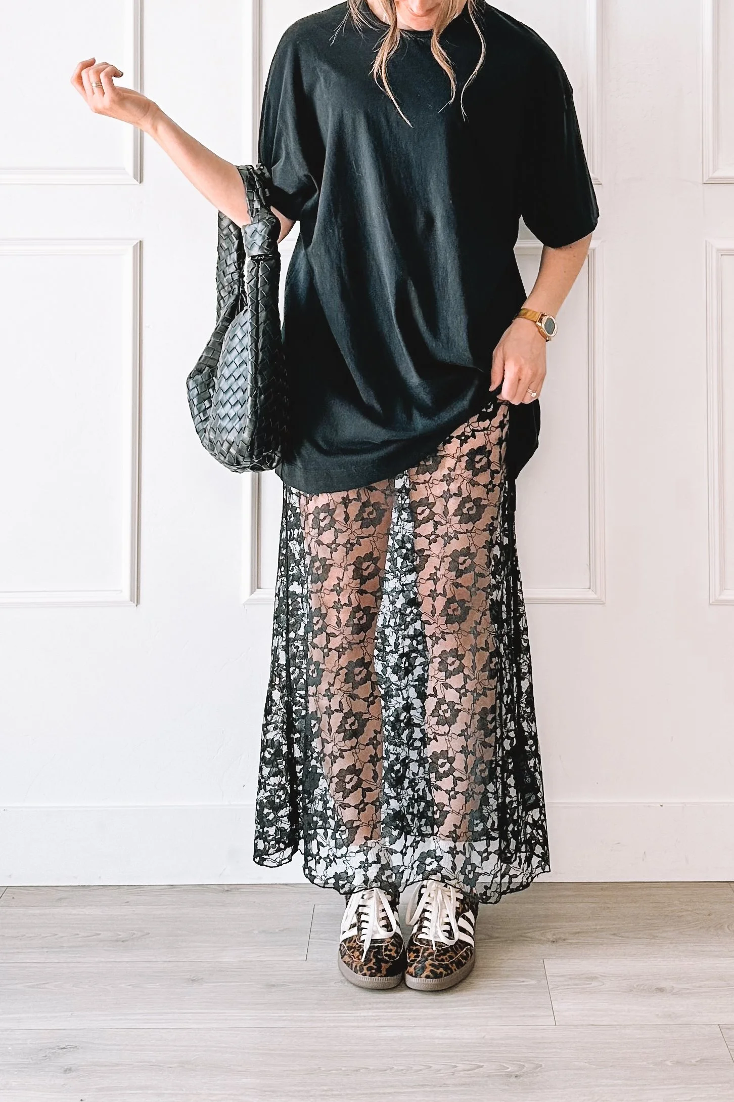 How to Style a Lace Skirt for Everyday Mom Life