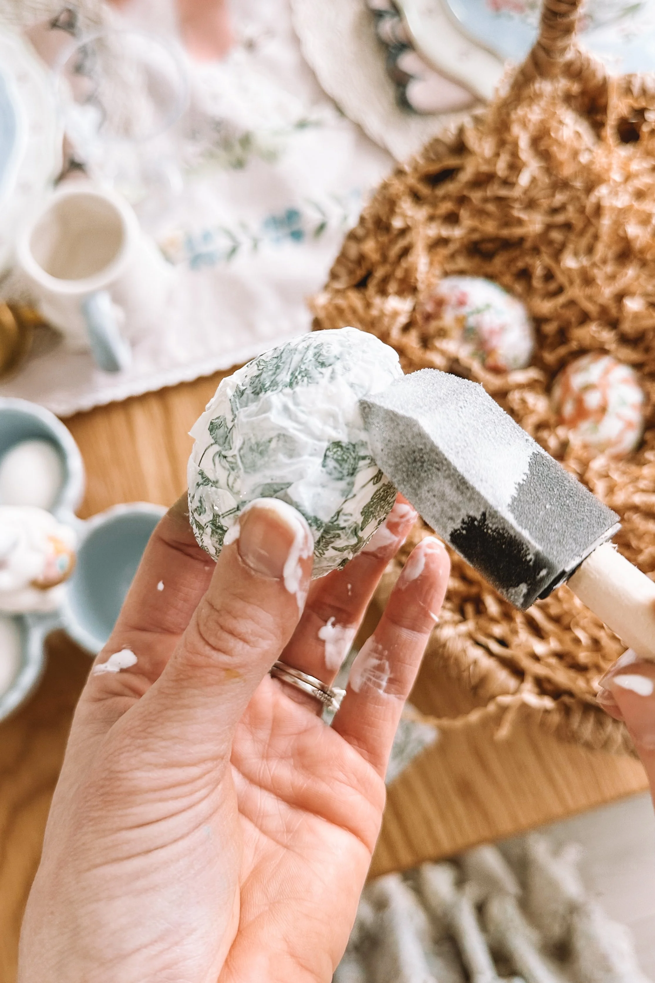 Napkin Covered Easter Eggs with Mod Podge