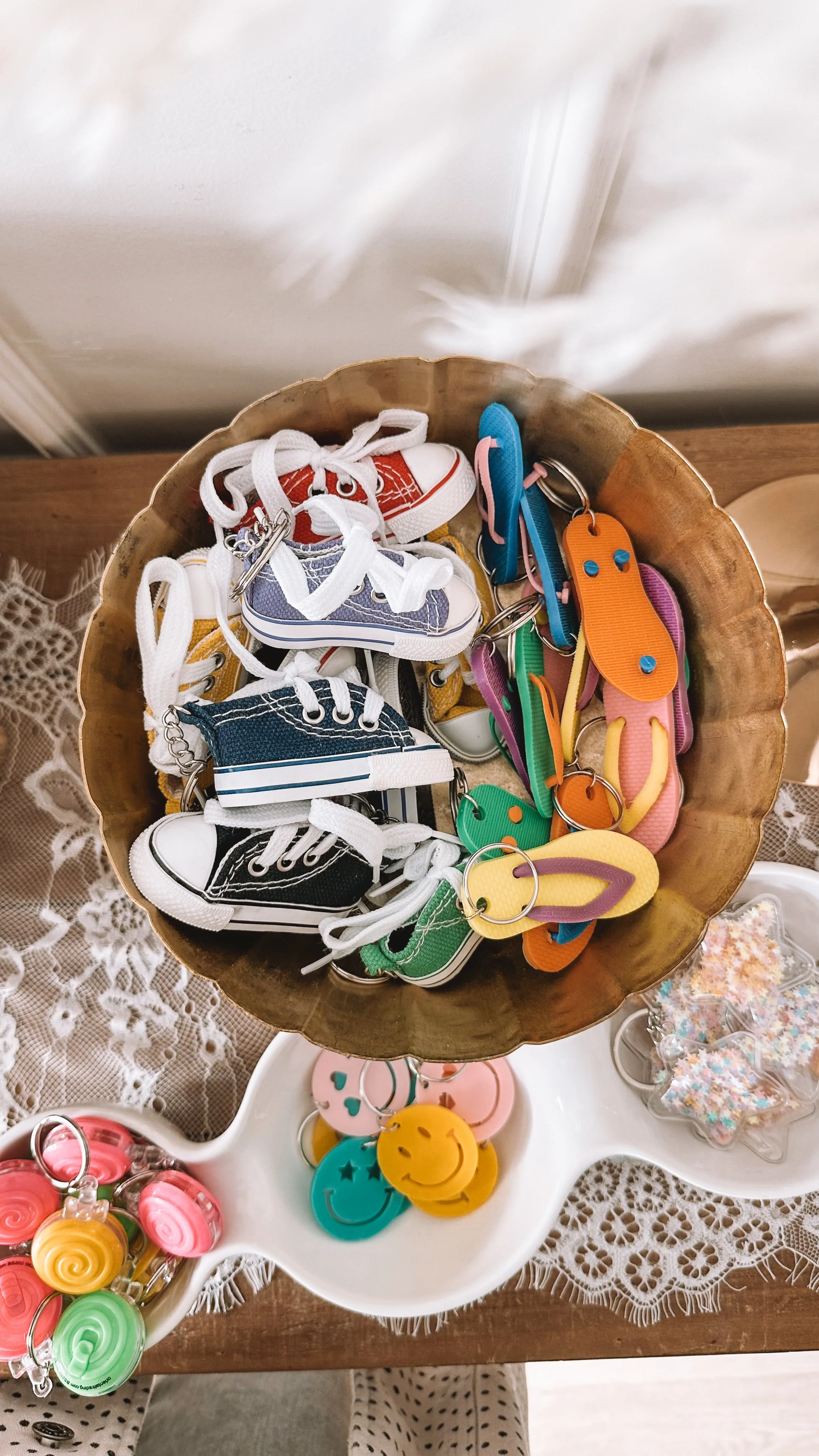 DIY purse party favor station for girls birthday party