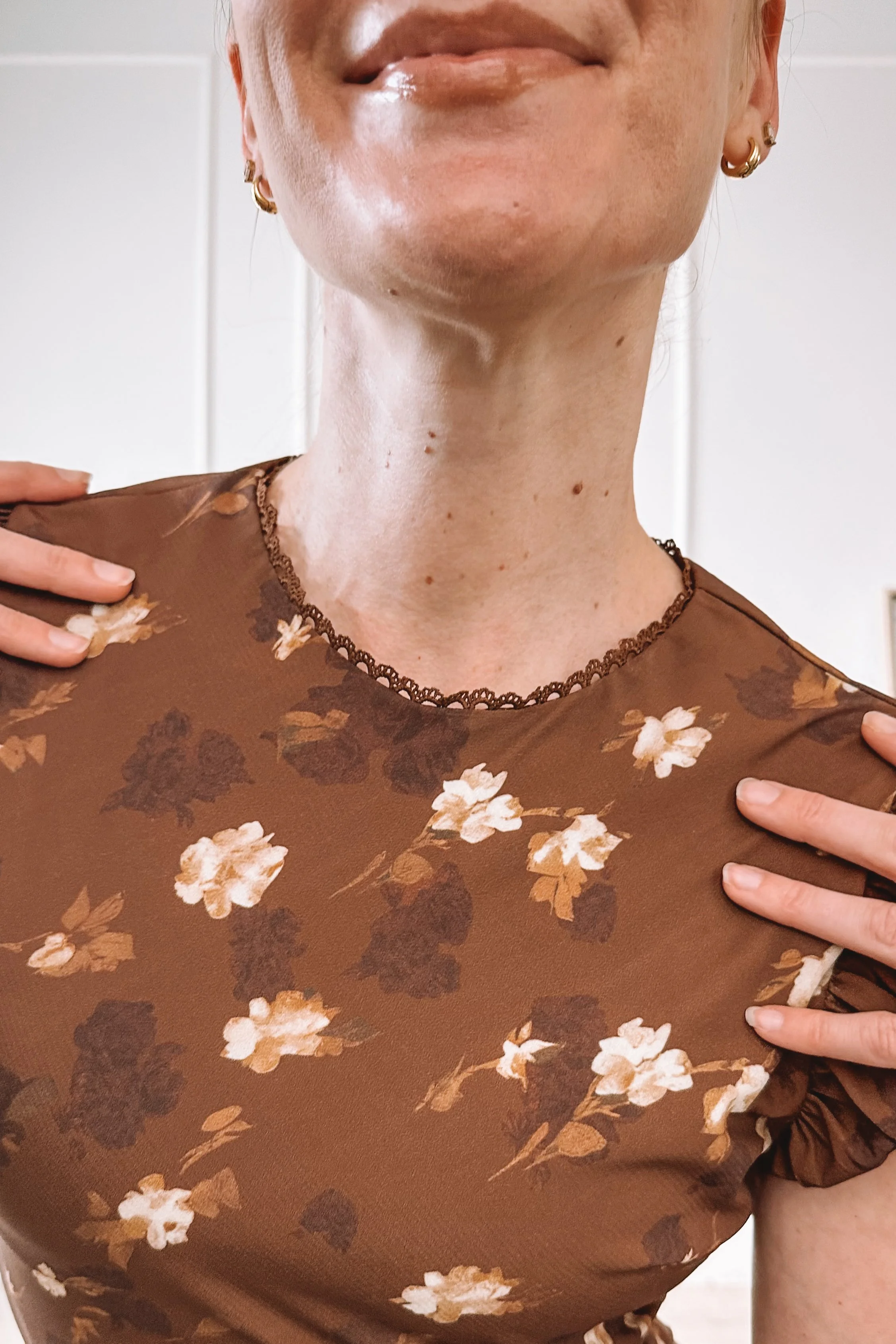 bohme brown floral midi dress outfit