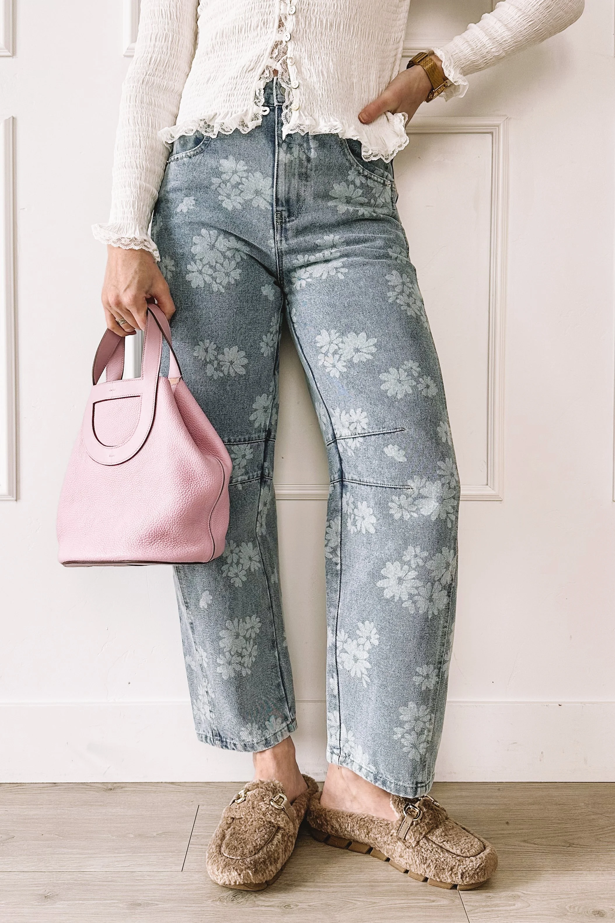 statement denim outfit idea