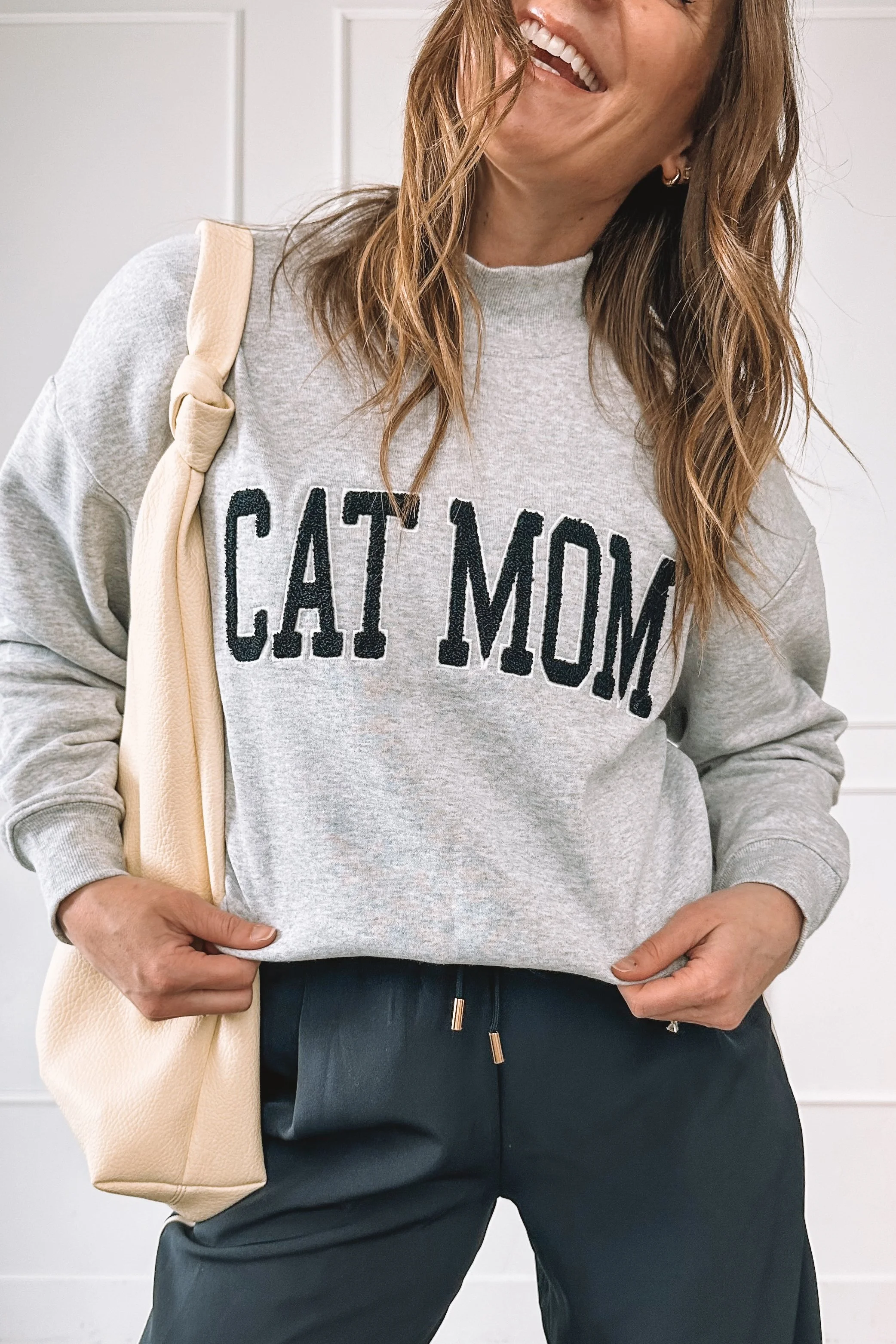 comfortable everyday outfit sneakers