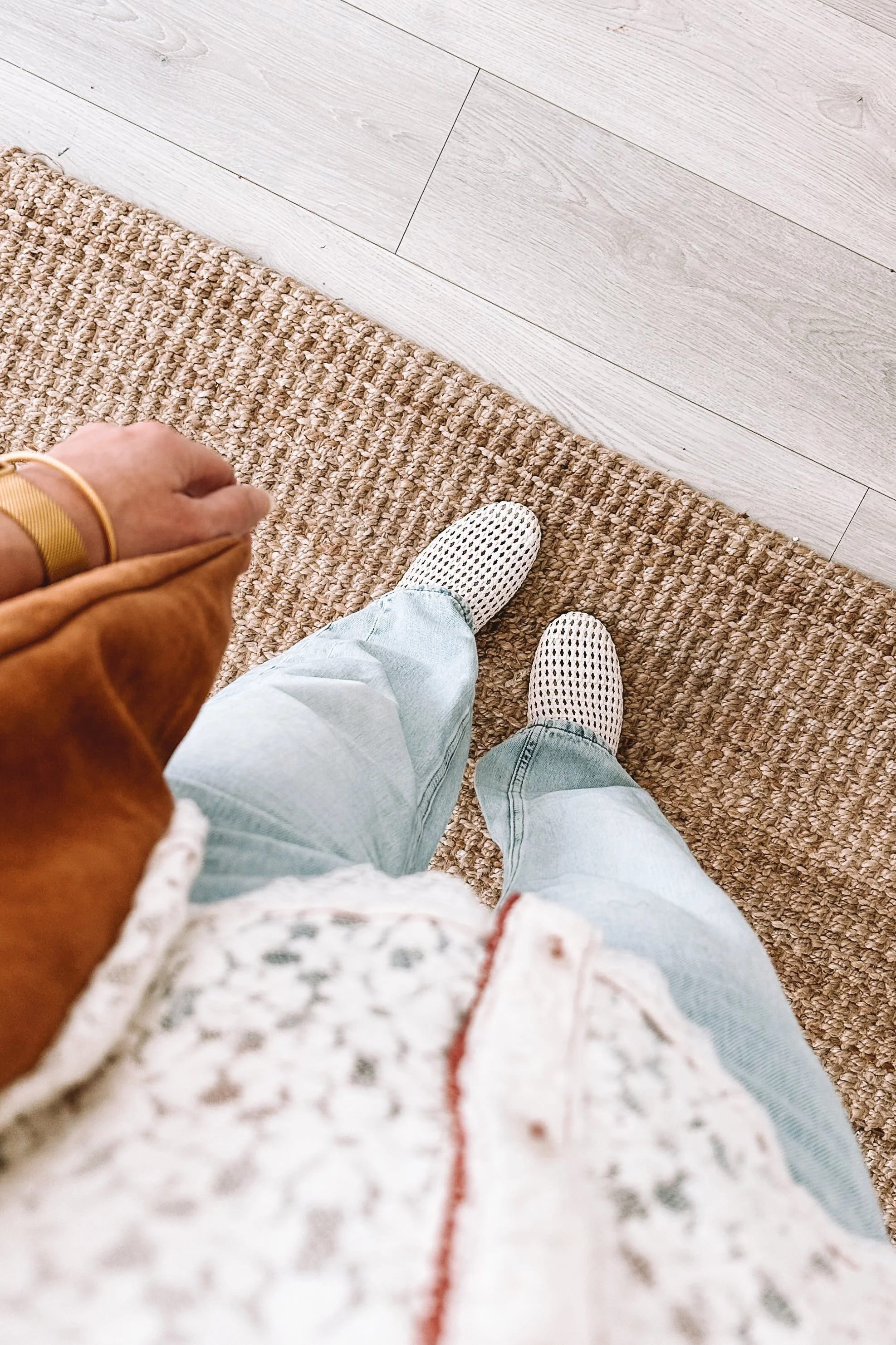 Everyday Outfit Ideas Wide Leg Jeans