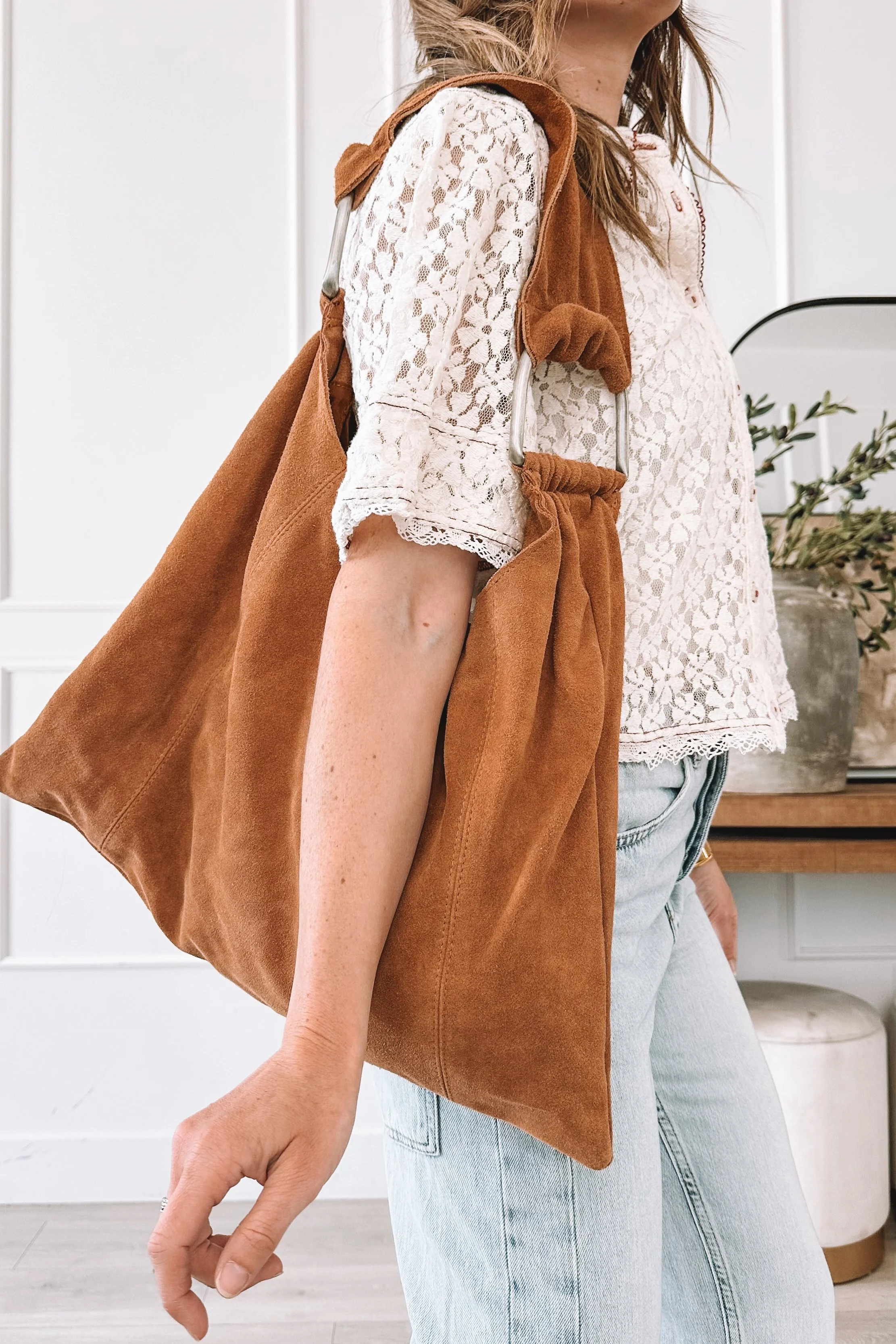 Simple Outfit Wide Leg Jeans Lace Top