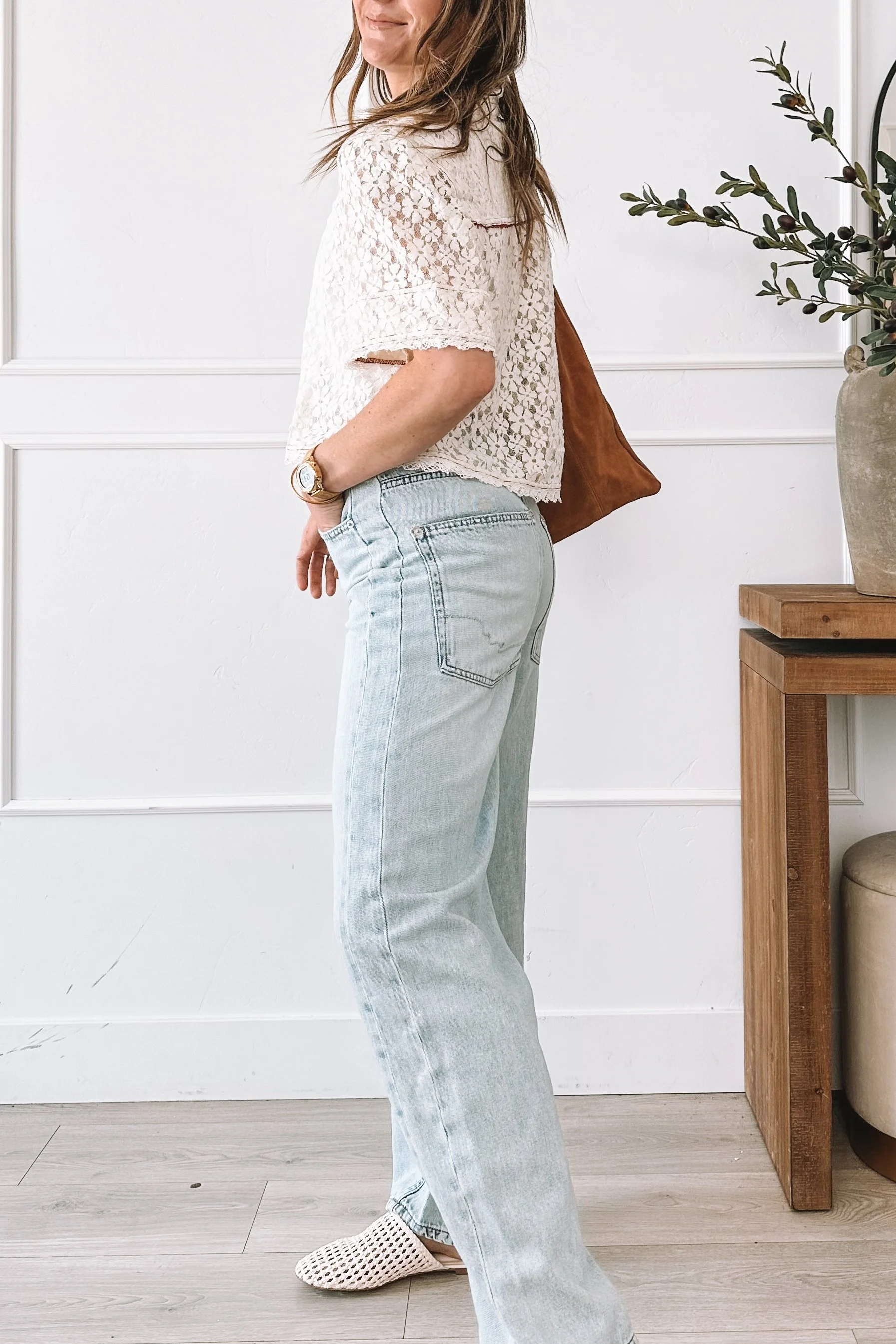Simple Outfit Wide Leg Jeans Lace Top