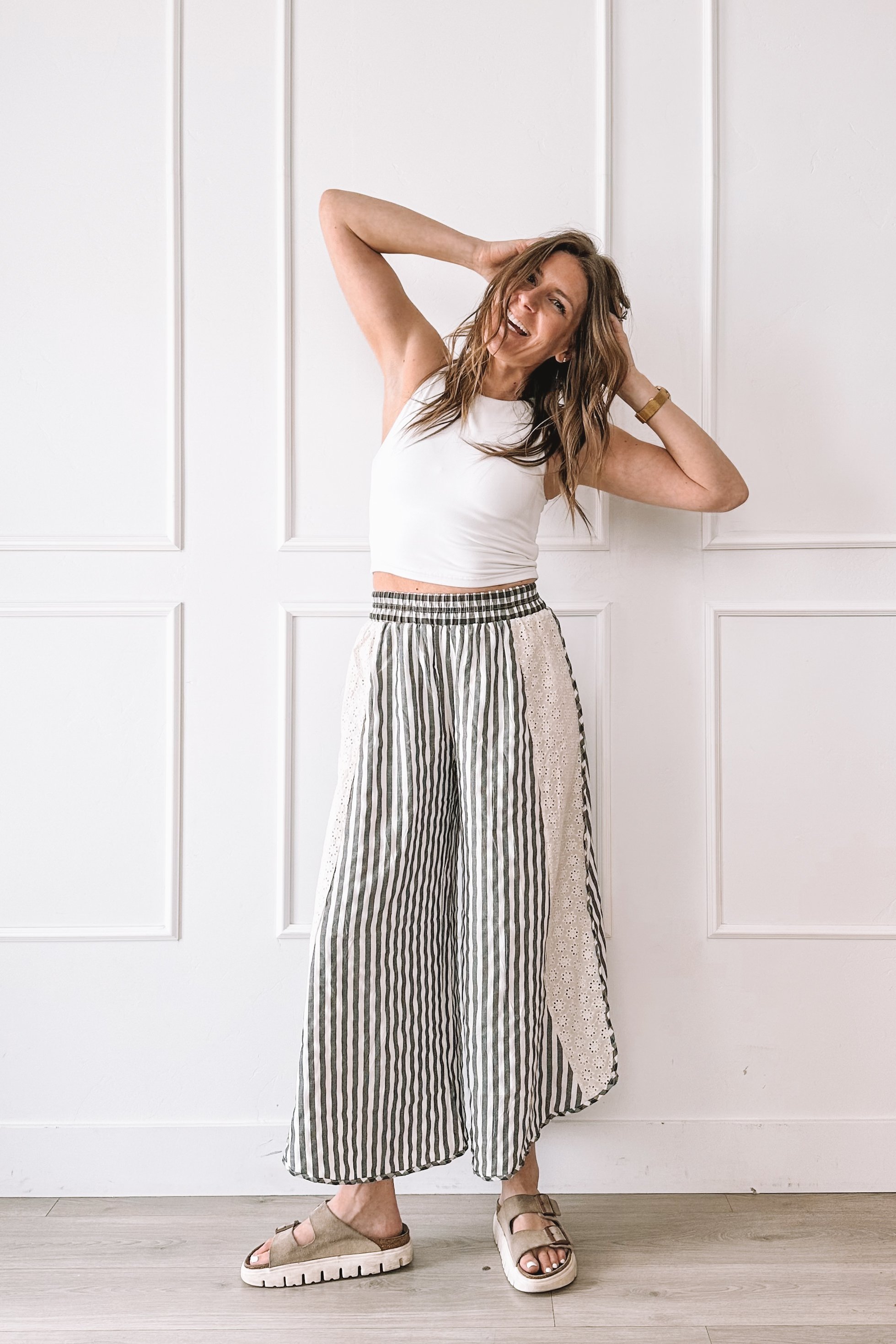 Striped Wide Leg Pants Casual Outfit