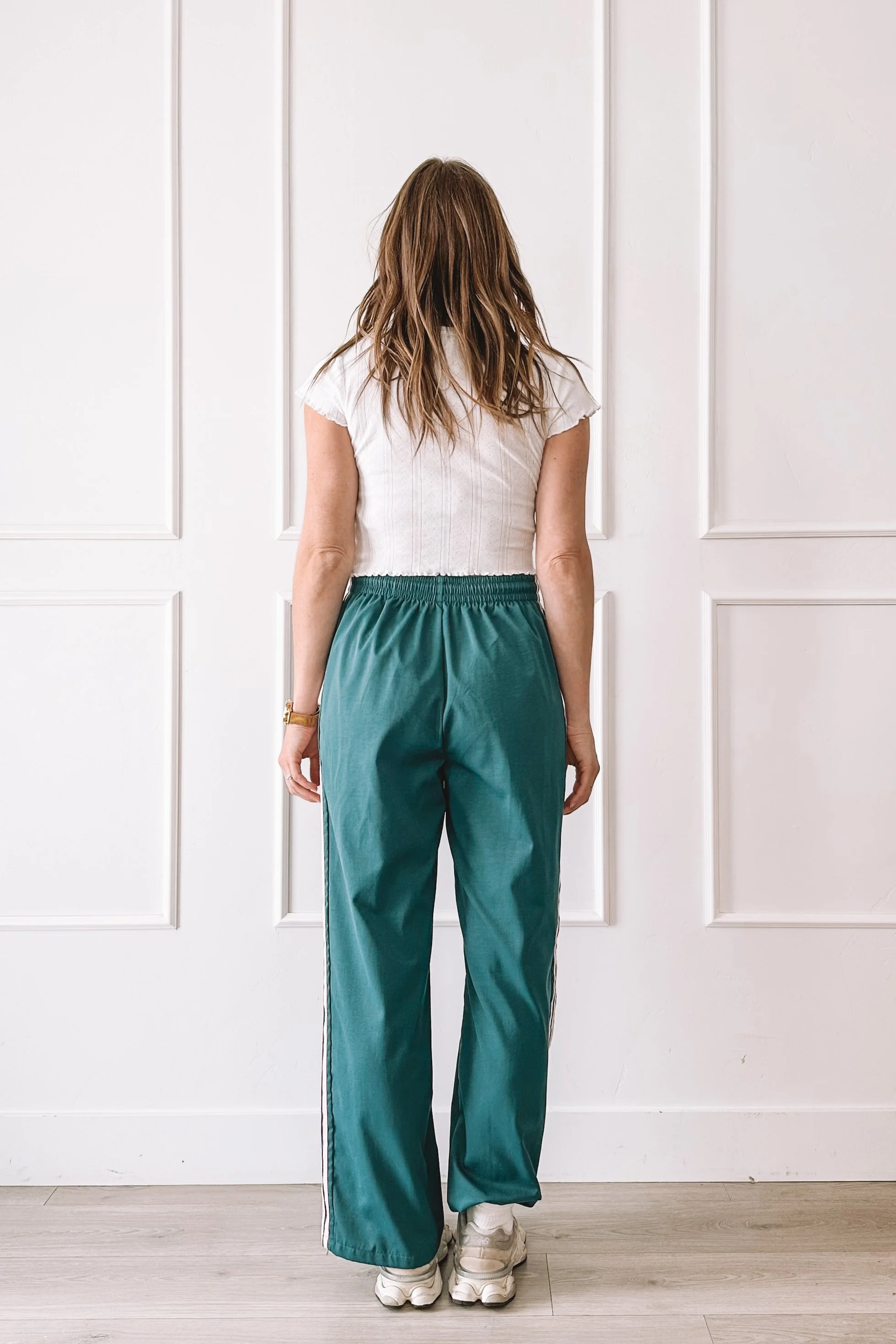 Green Lightweight Wide Leg Pants Outfit