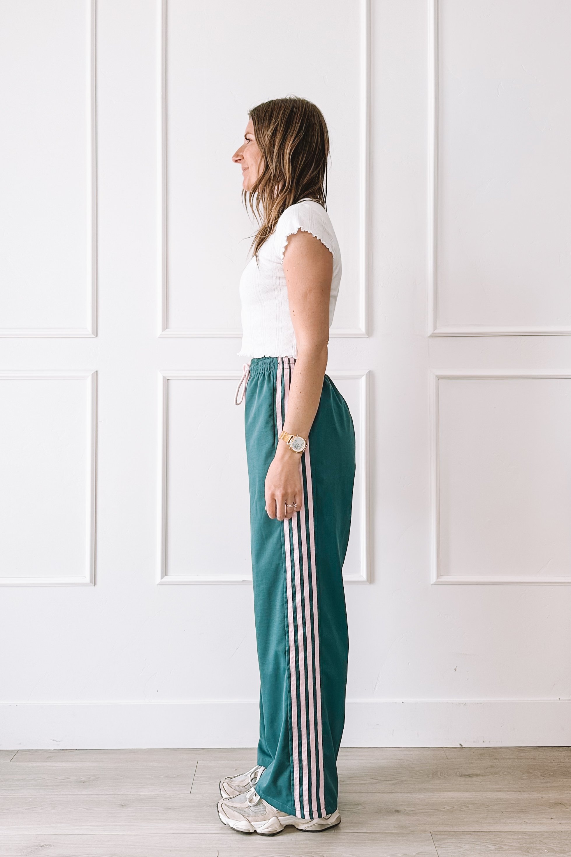 Green Lightweight Wide Leg Pants Outfit