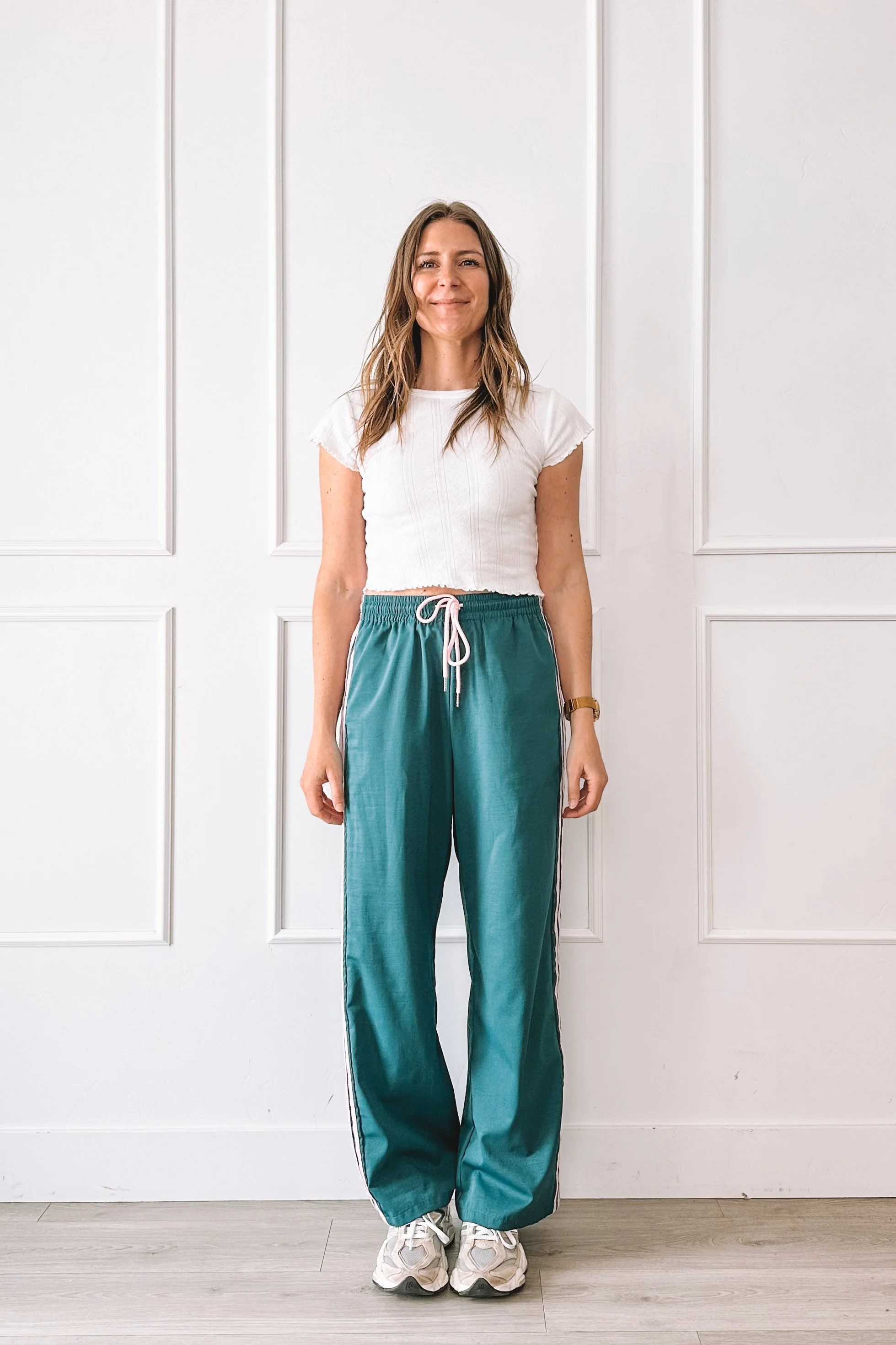 Green Lightweight Wide Leg Pants Outfit