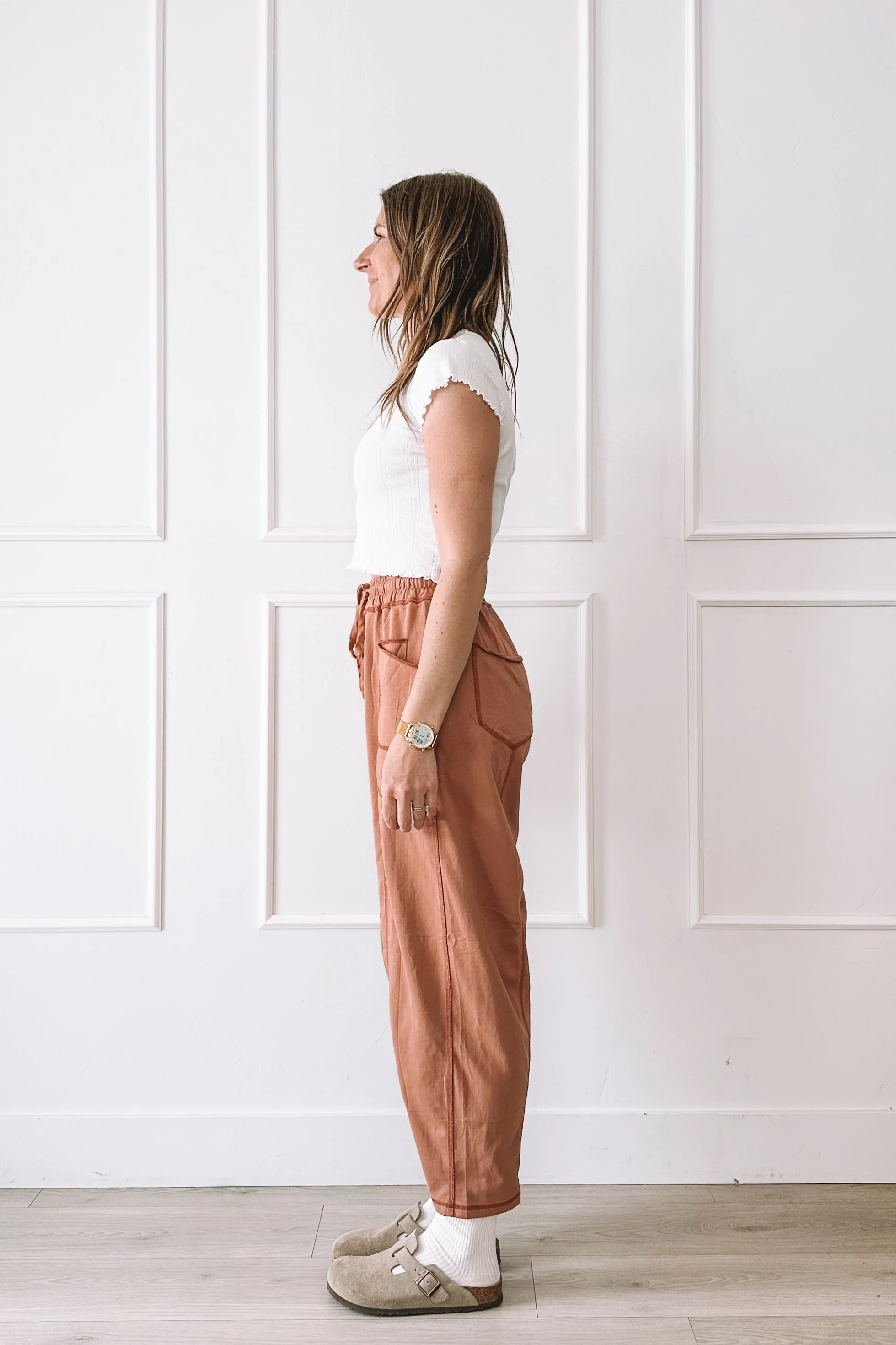 Rust Elastic Waist Pants Casual Outfit