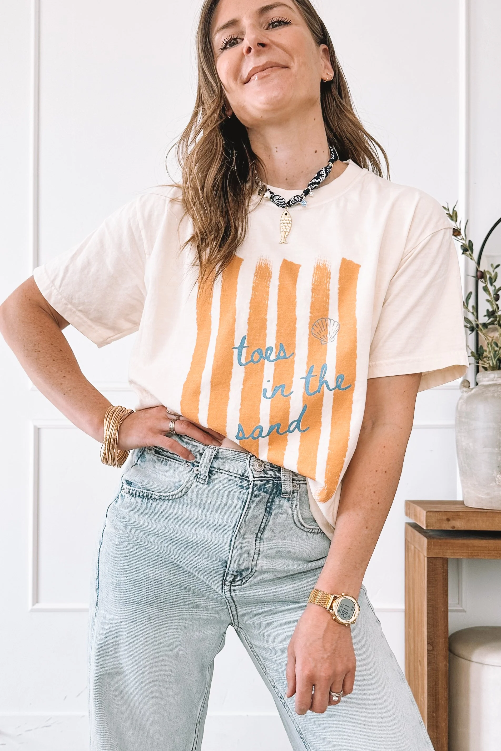 toes-in-the-sand-graphic-tee-outfit-wide-leg-jeans-woven-mules
