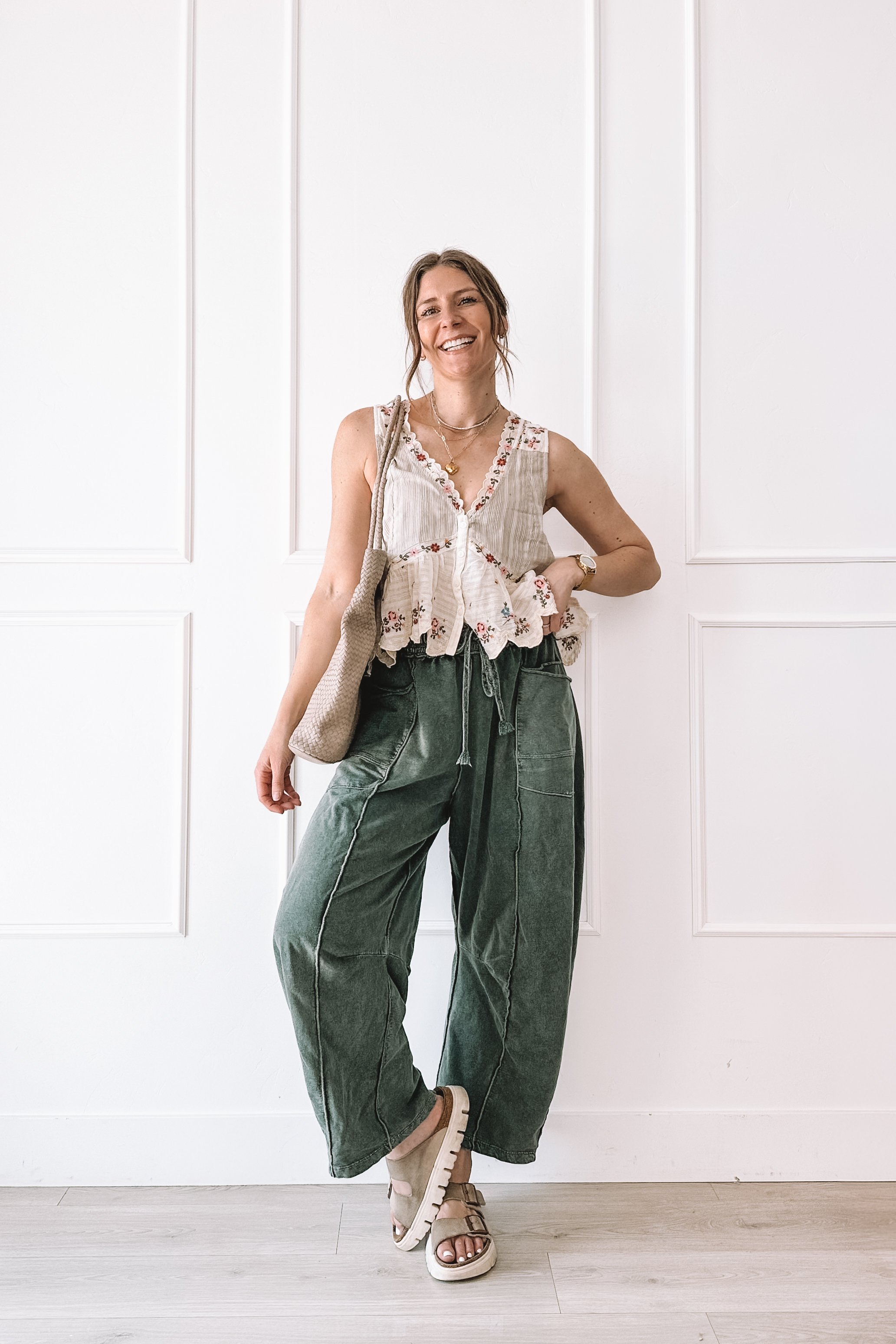 Free People Floral Top and Wide Leg Pants Everyday Outfit Women 2026