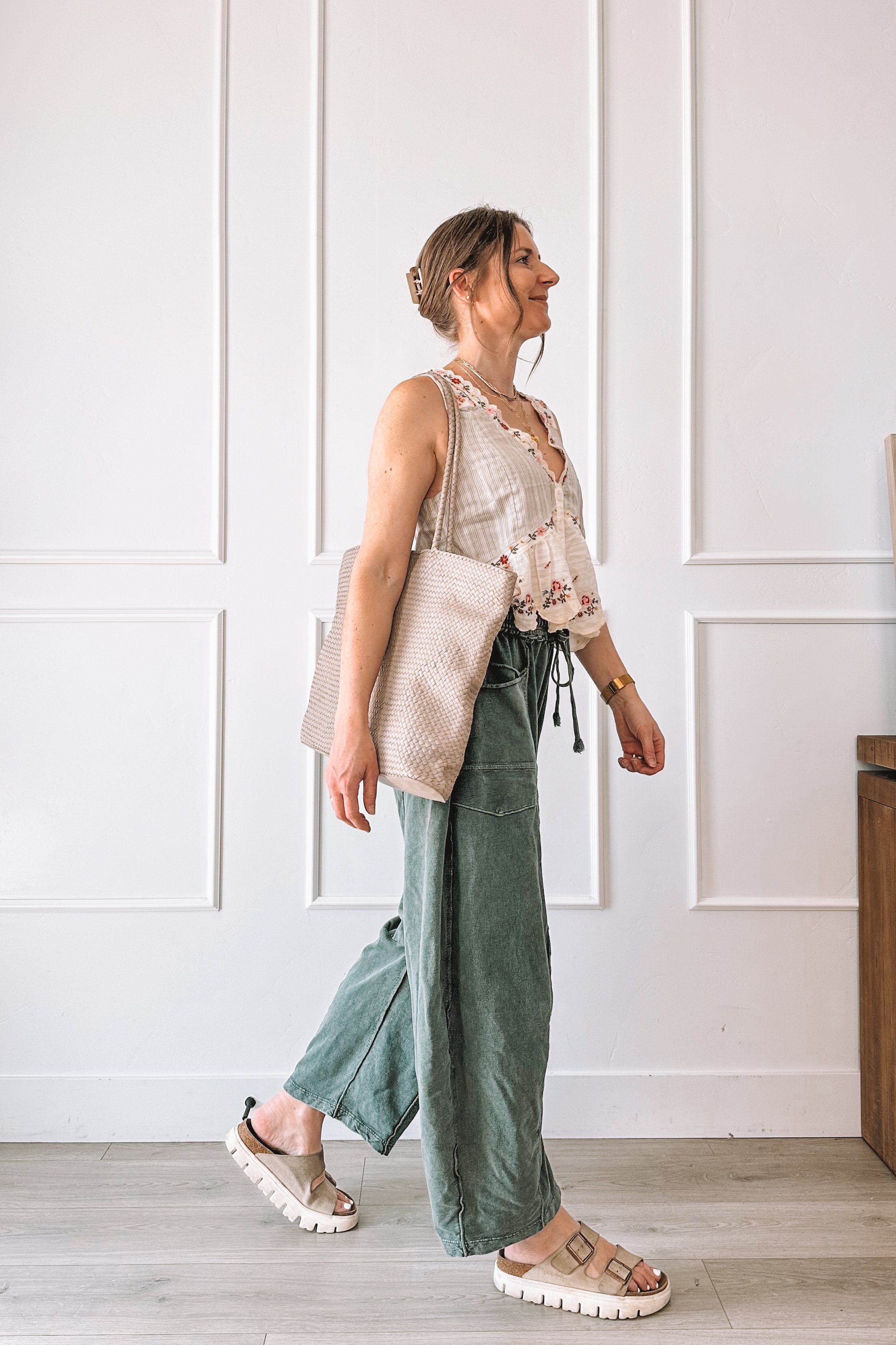 Free People Outfit Ideas Women | Everyday Mom Fashion Summer 2026