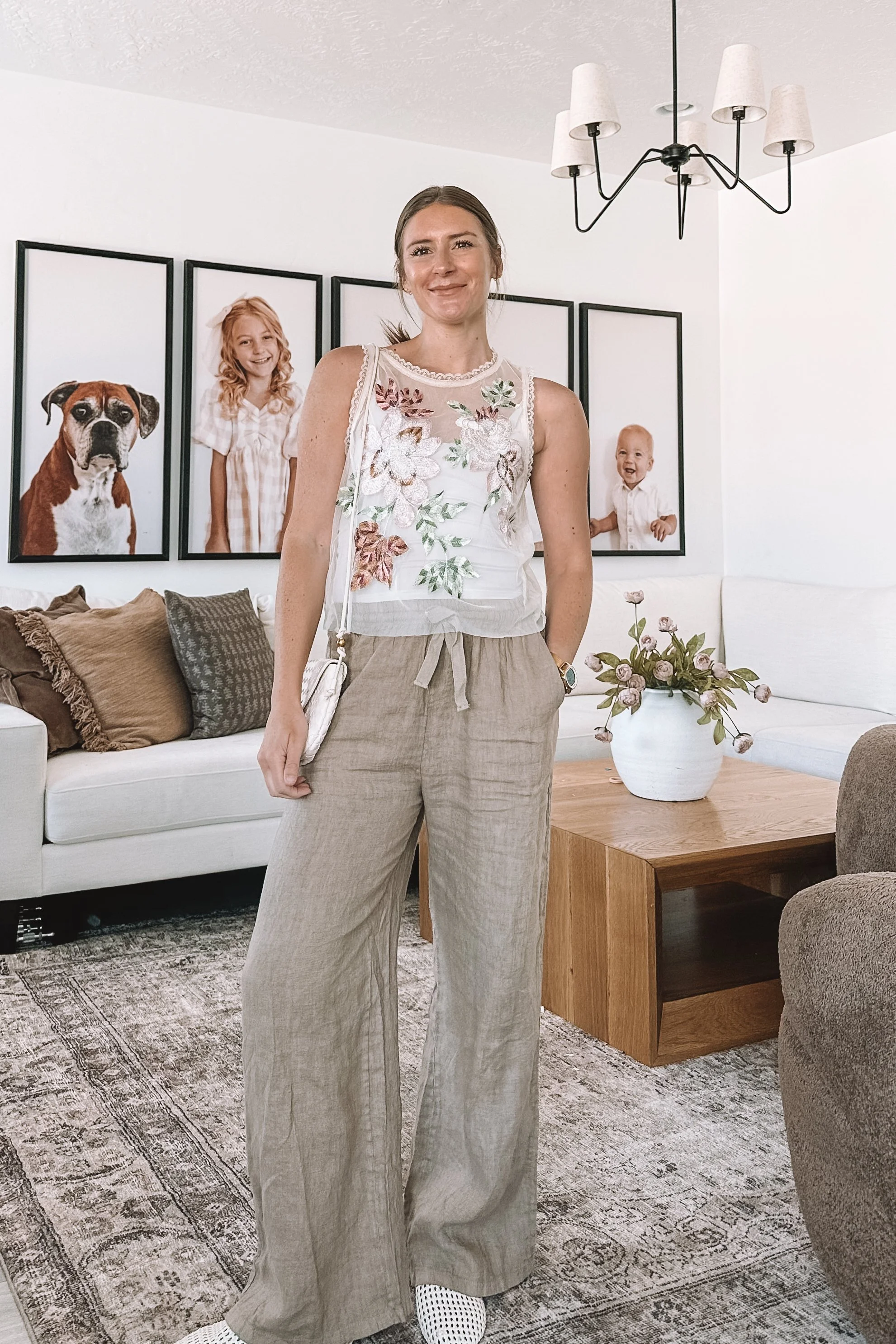 Wide Leg Linen Pants Summer Outfit For Moms