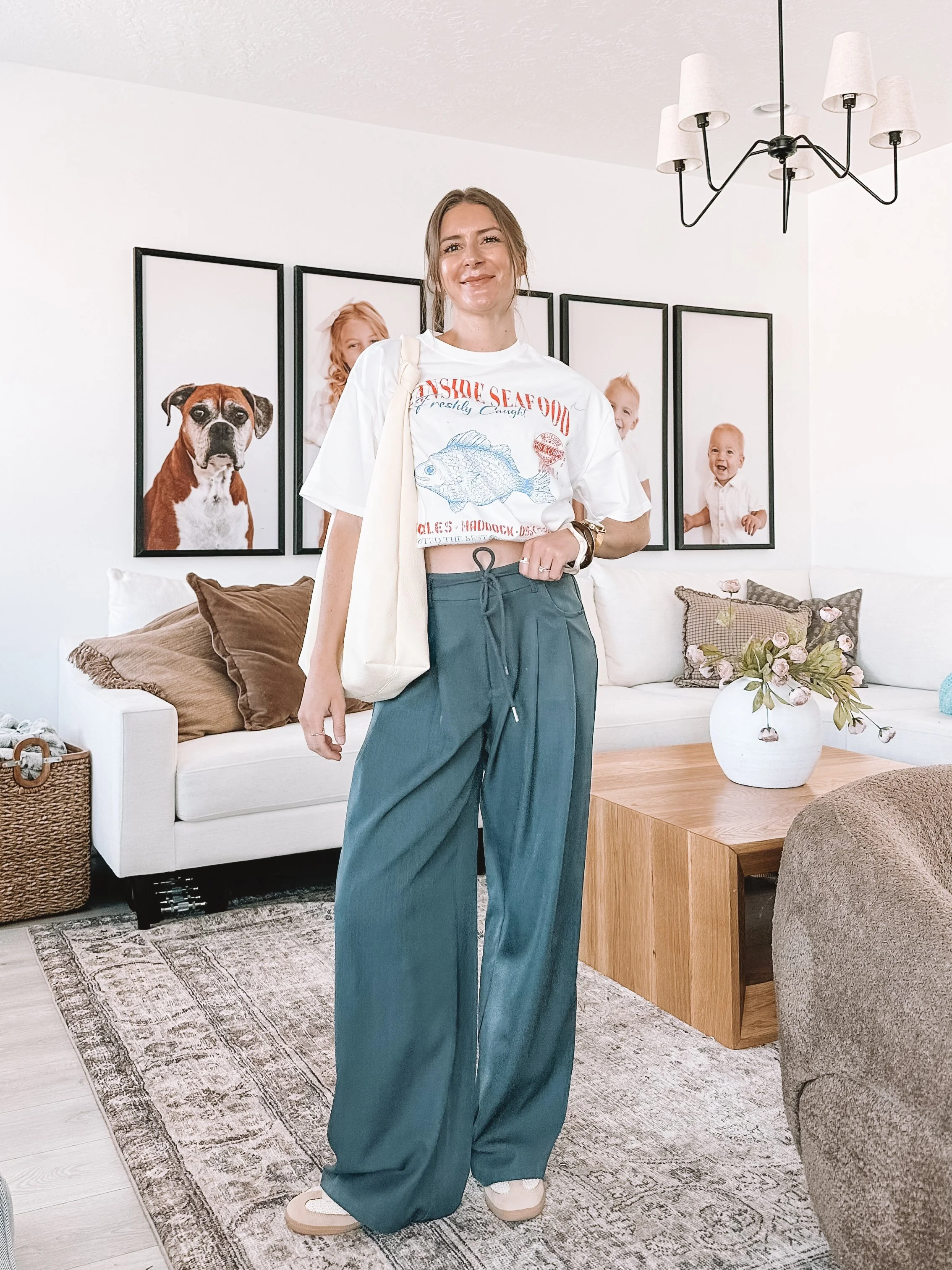 Graphic Tee and Wide Leg Trousers Outfit for Moms