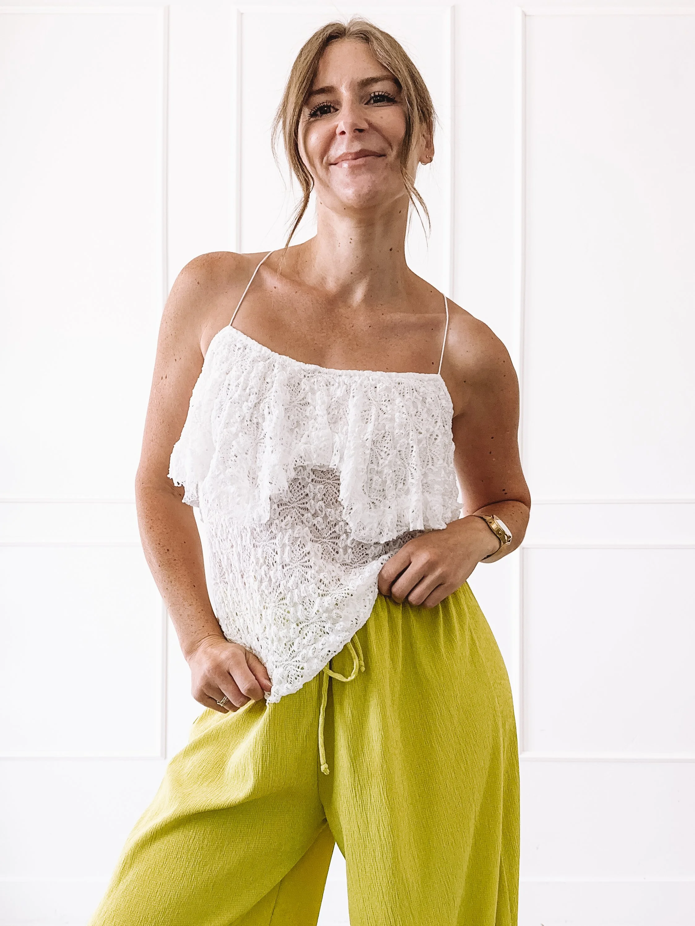 Comfortable Balloon Pants Outfit Idea for Summer