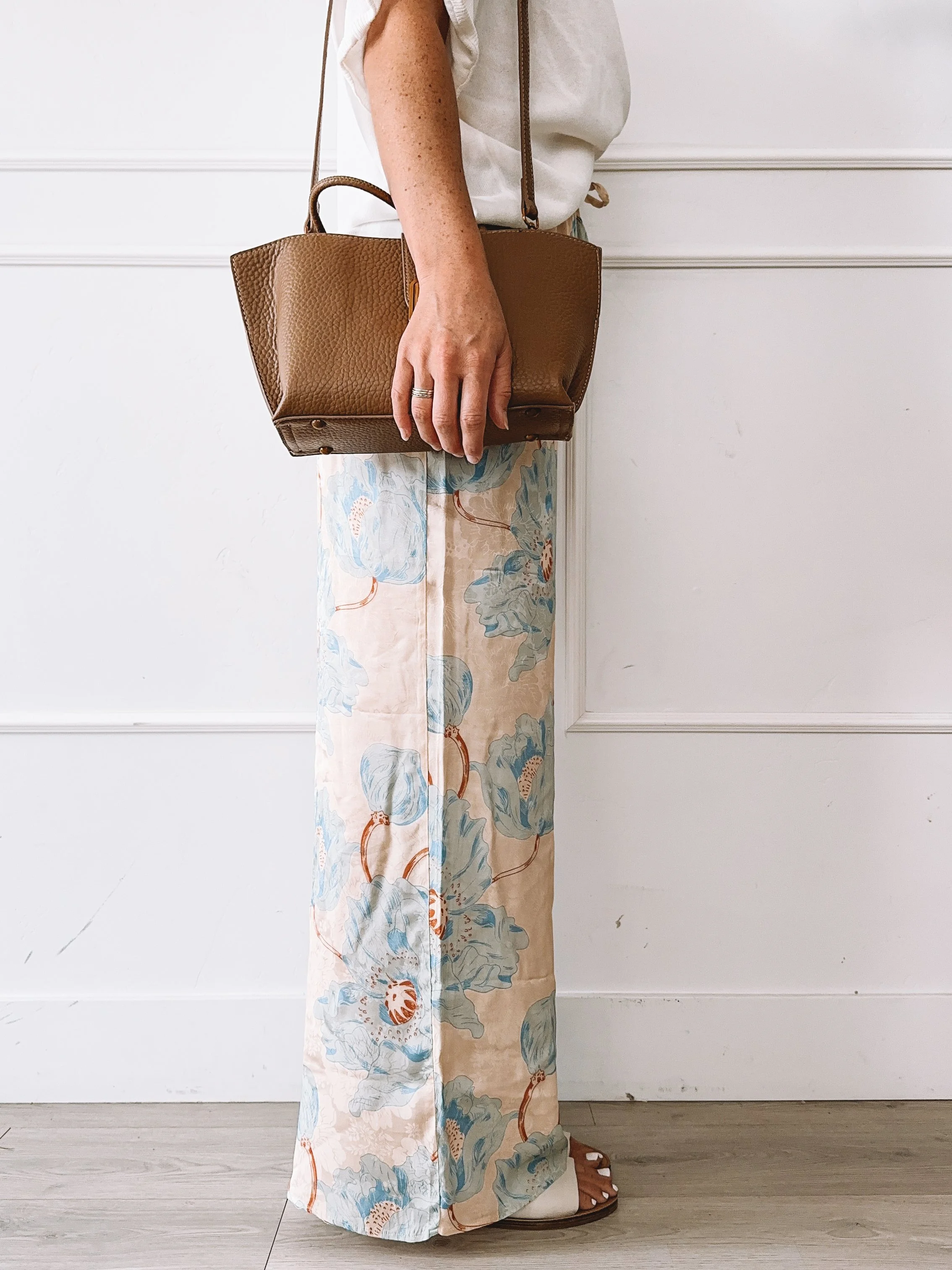 Floral wide leg pants outfit with oversized white tee for summer