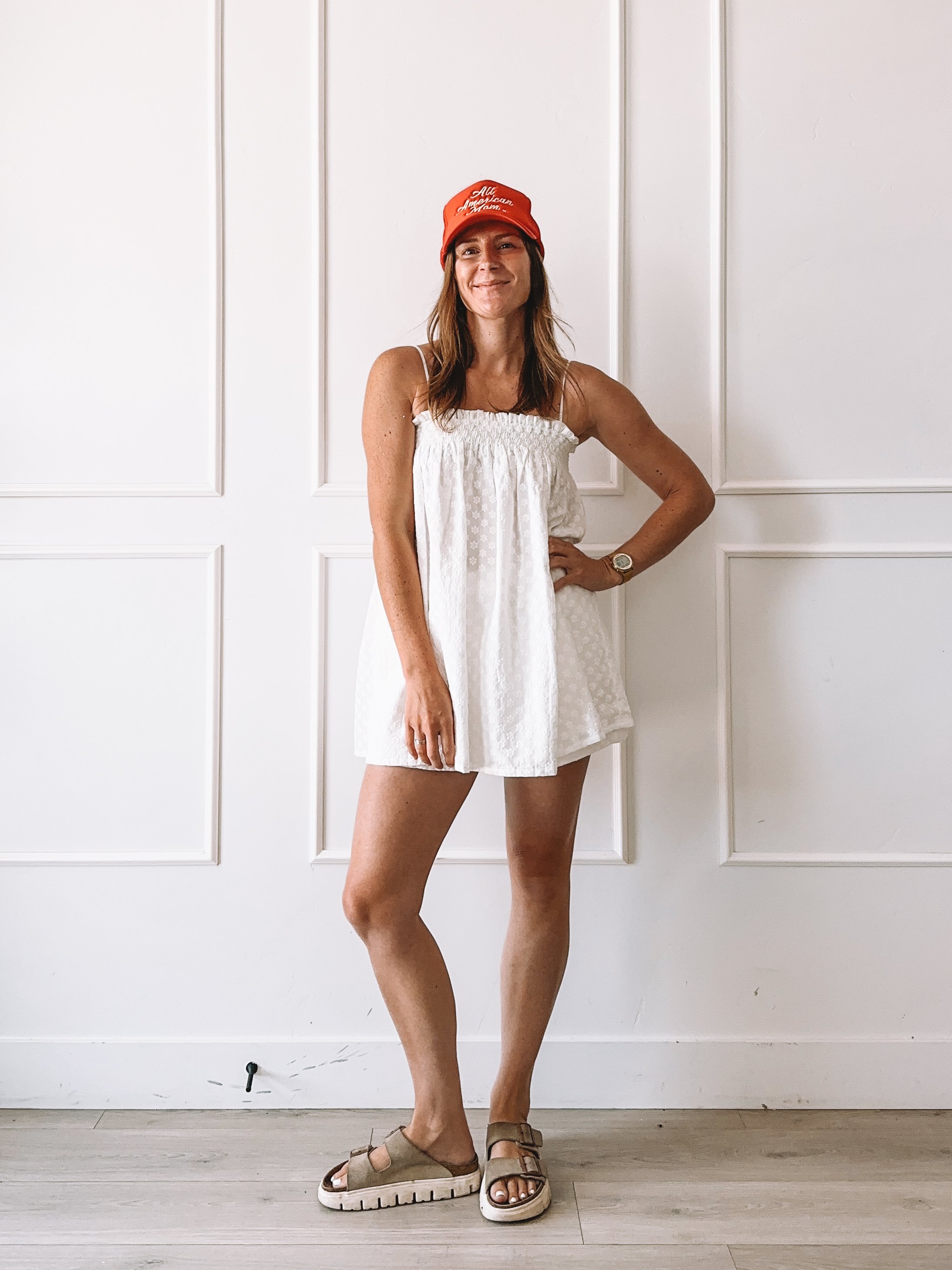 White Set Summer Outfit for Moms