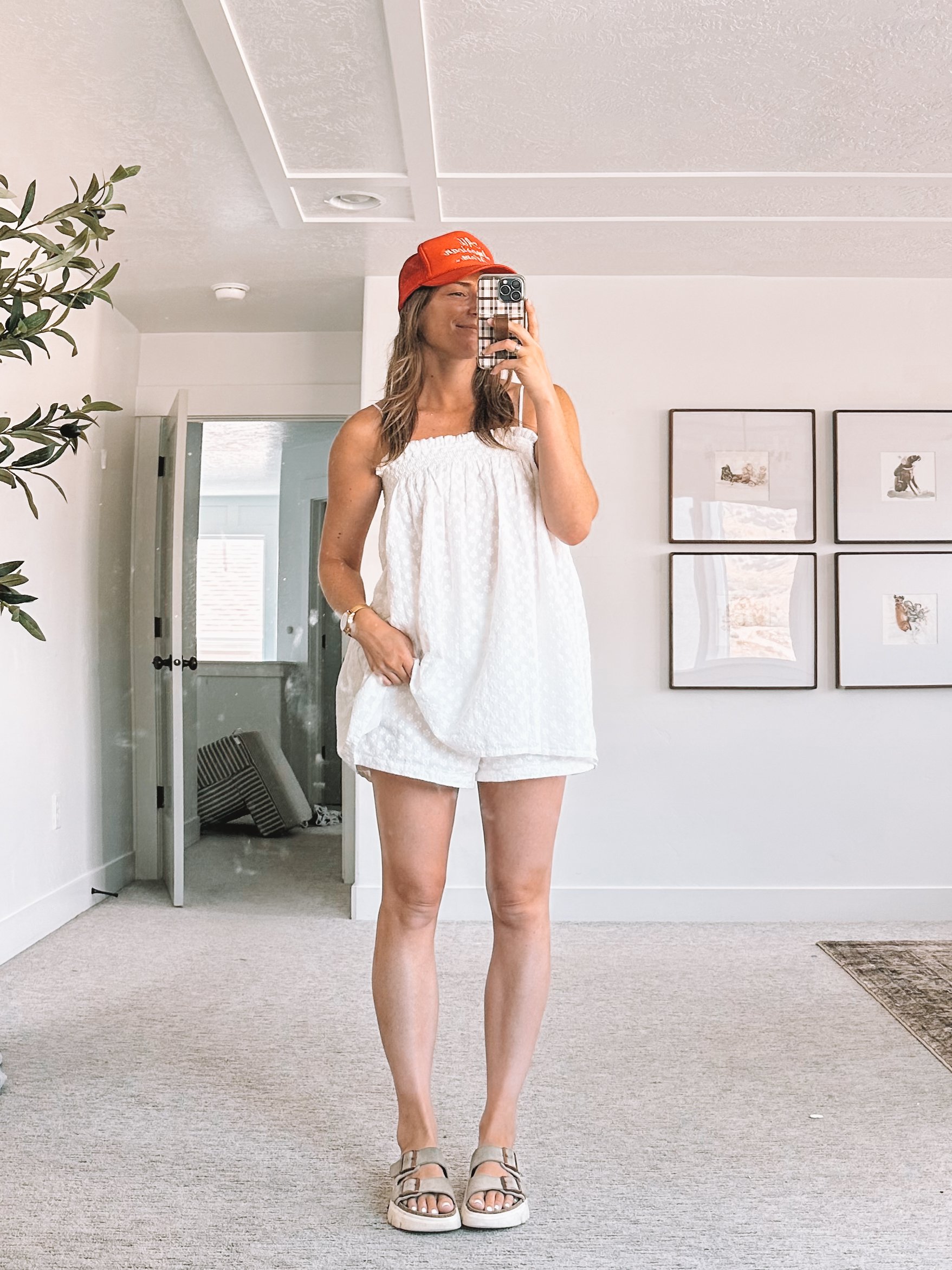 Easy Everyday Summer Outfits for Moms - 4th of July