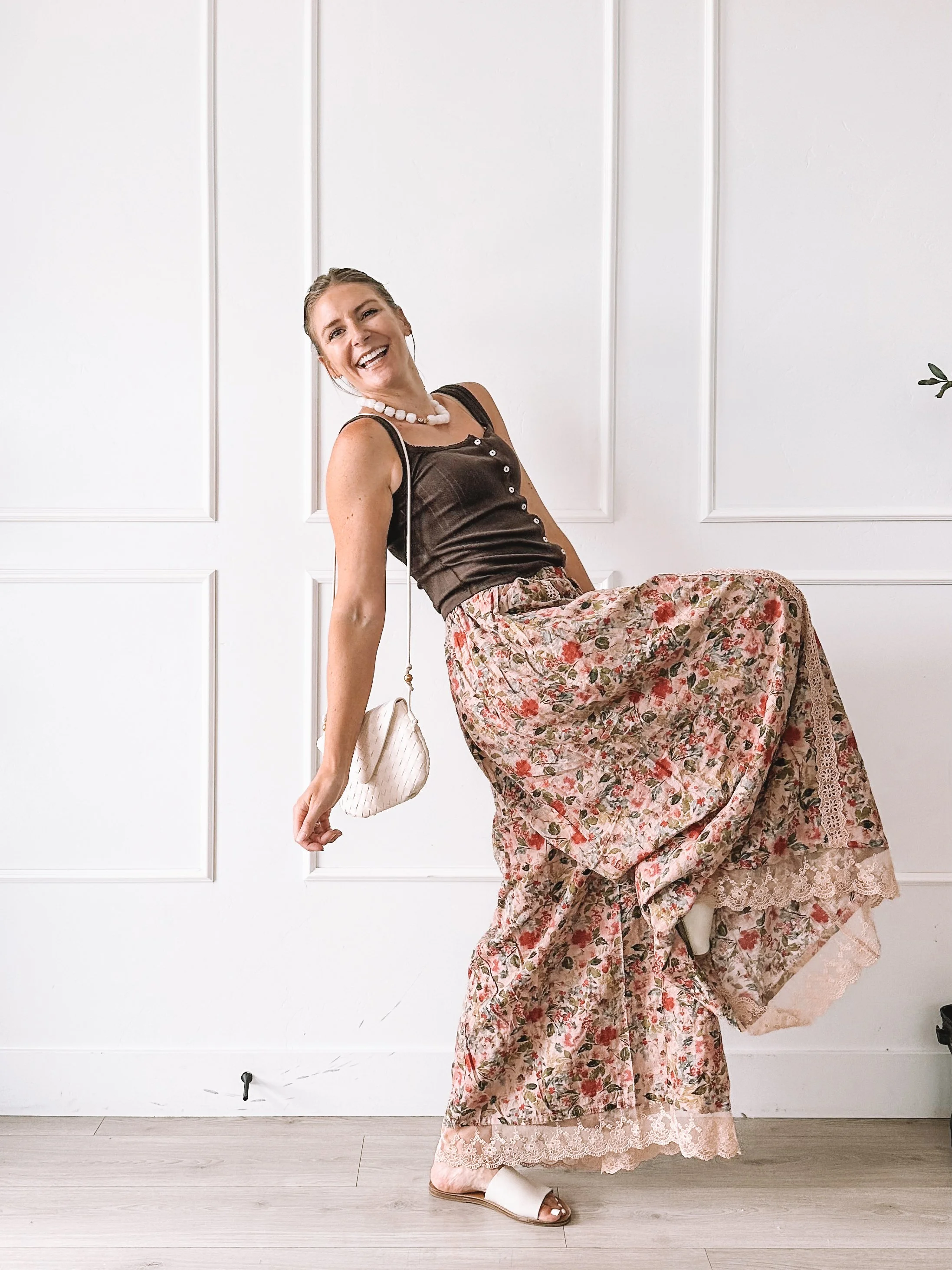 How to Style Wide Leg Floral Pants