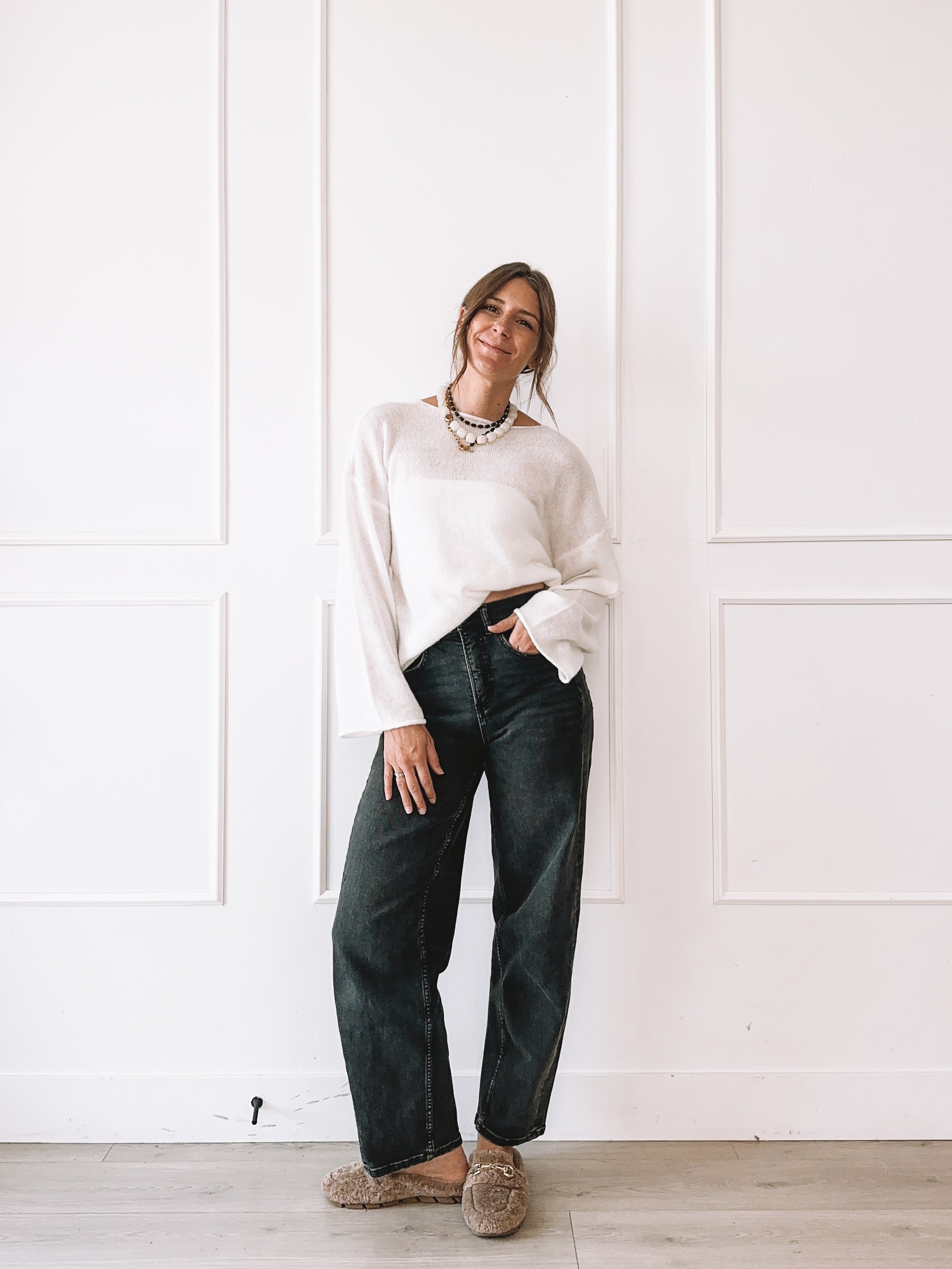 Cream sweater and wide leg jeans neutral fall outfit
