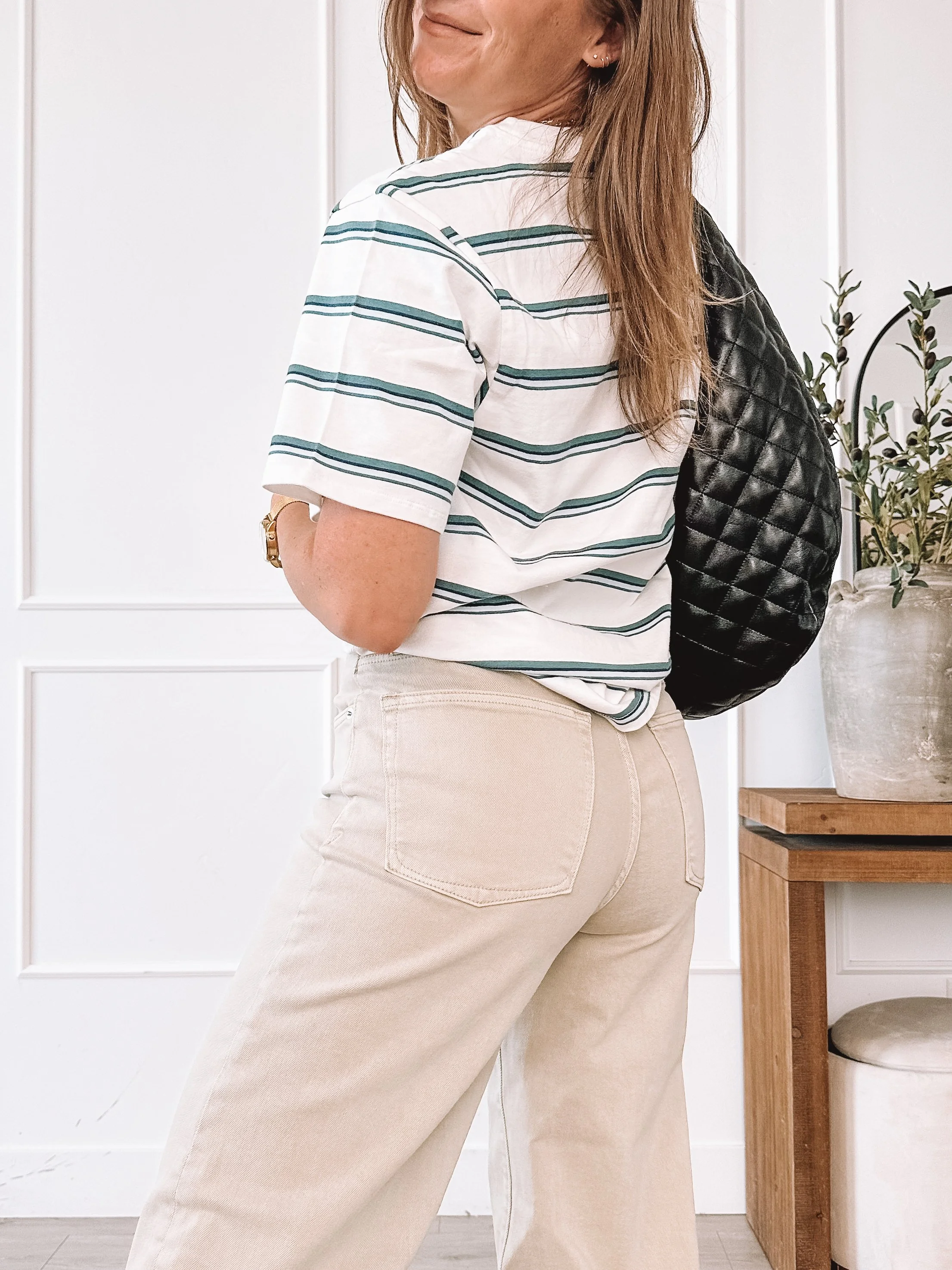 Wide Leg Jeans Fall Outfit With Striped Tee