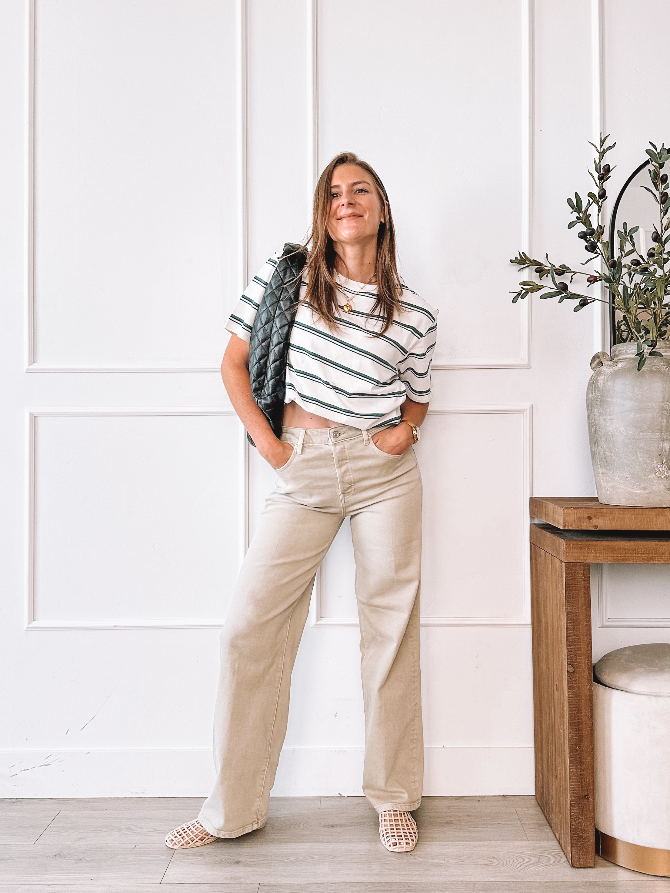 Wide Leg Jeans Fall Outfit With Striped Tee