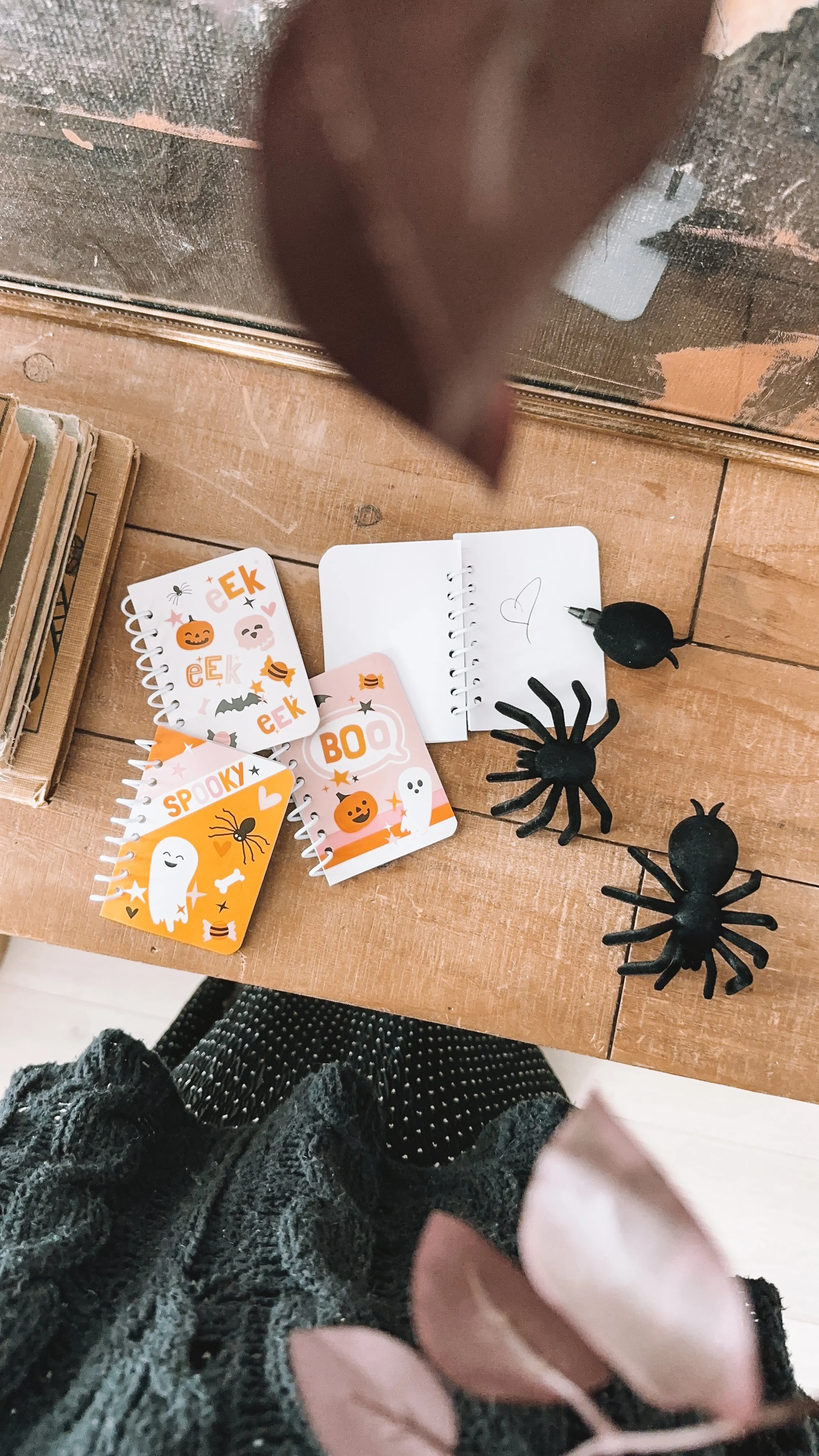 Non Candy Trick or Treat Ideas Spider Pens