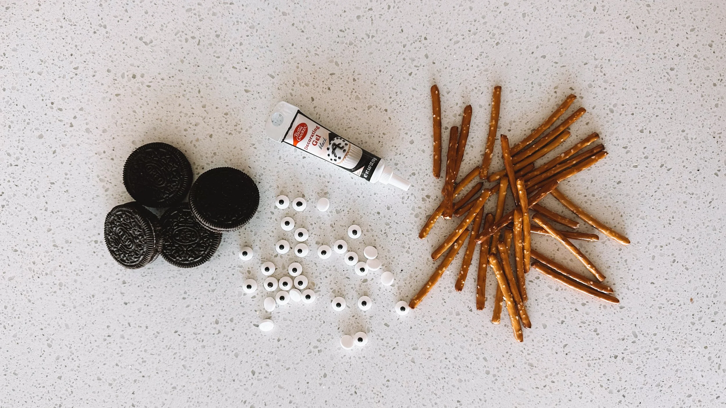 diy halloween party treats oreo spider ingredients