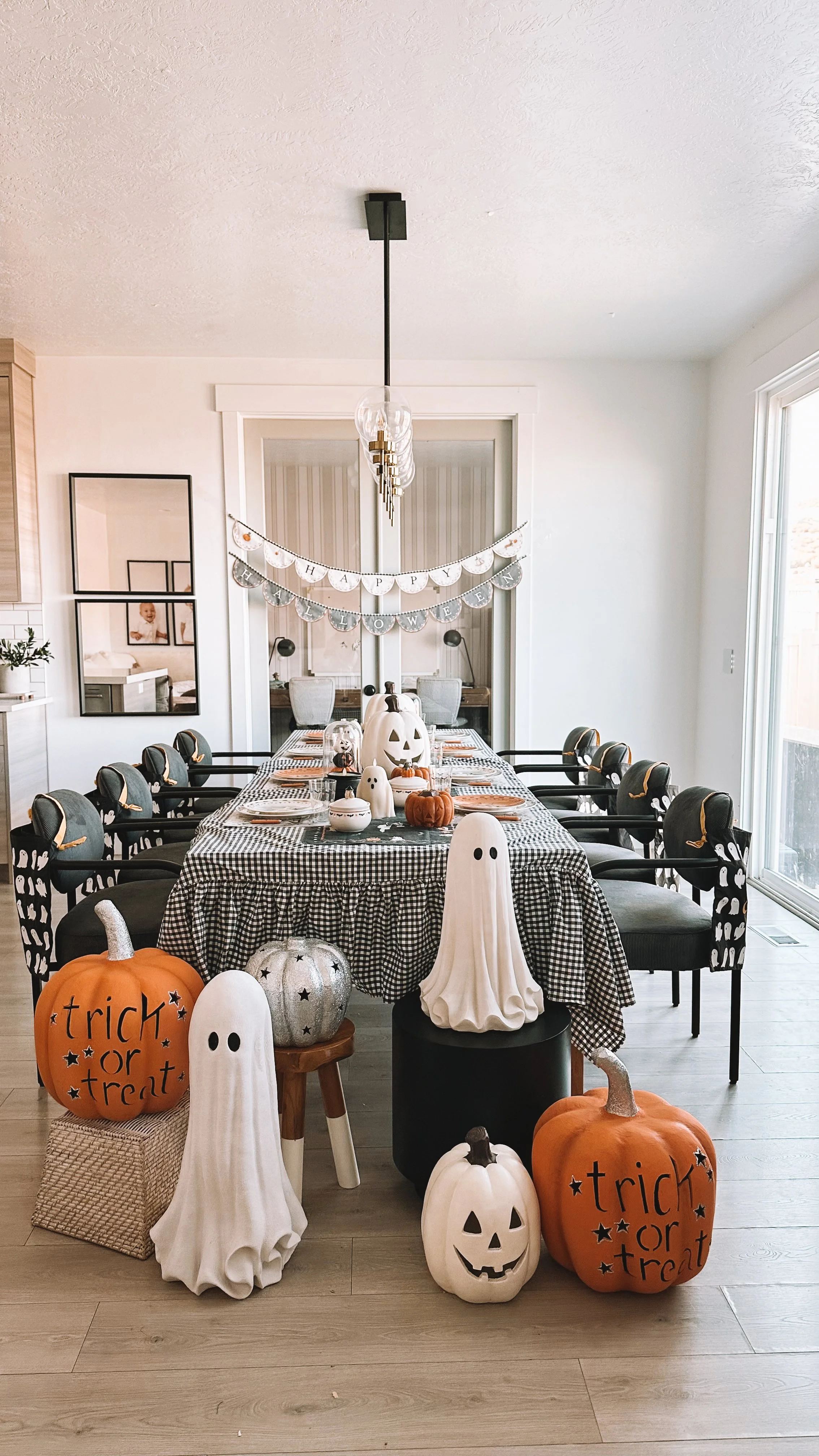 kids halloween party decor full table reveal