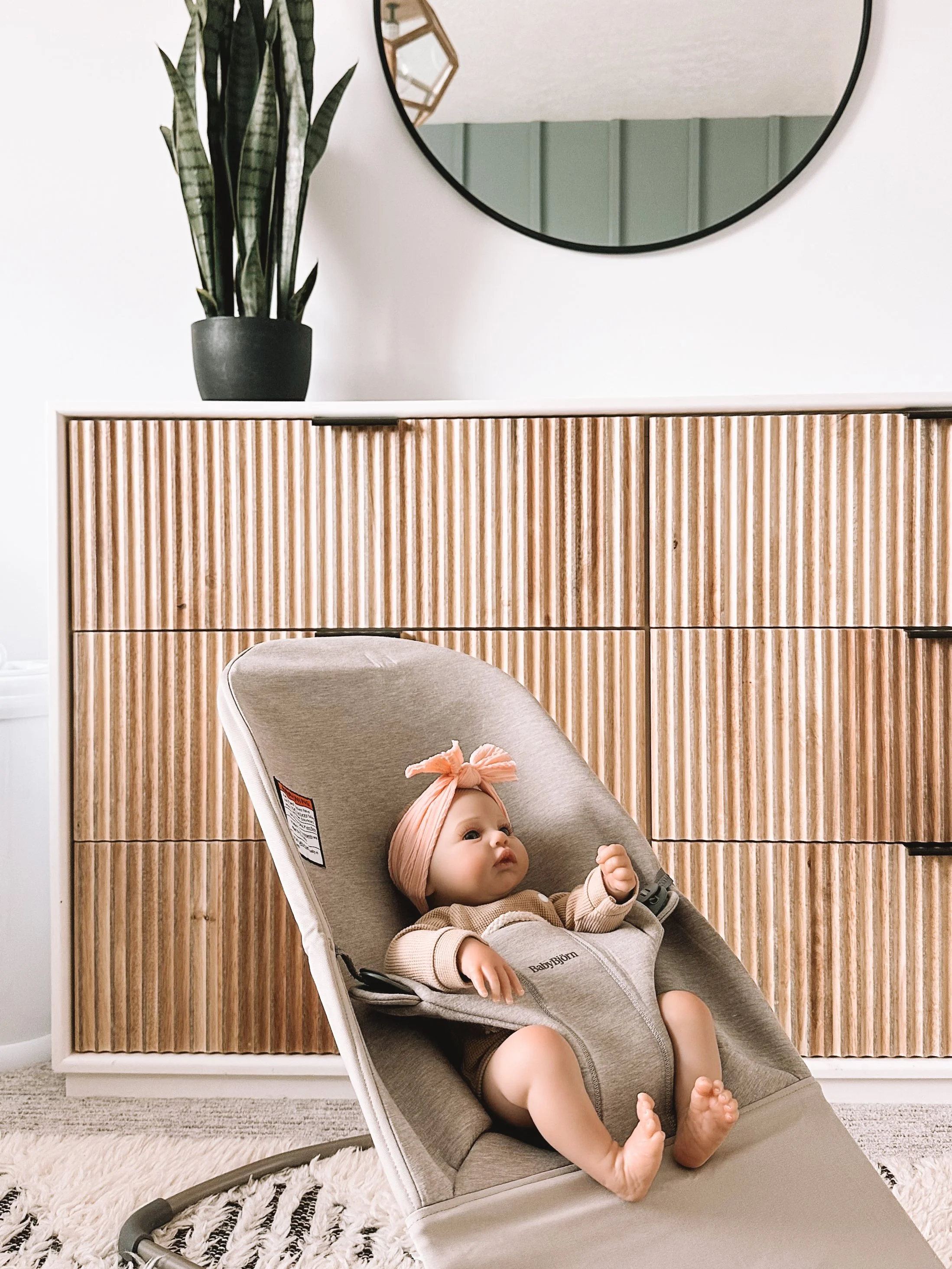 Baby Registry Must Haves I Would Add if I Had a Fifth Baby - Bjorn Baby Bouncer