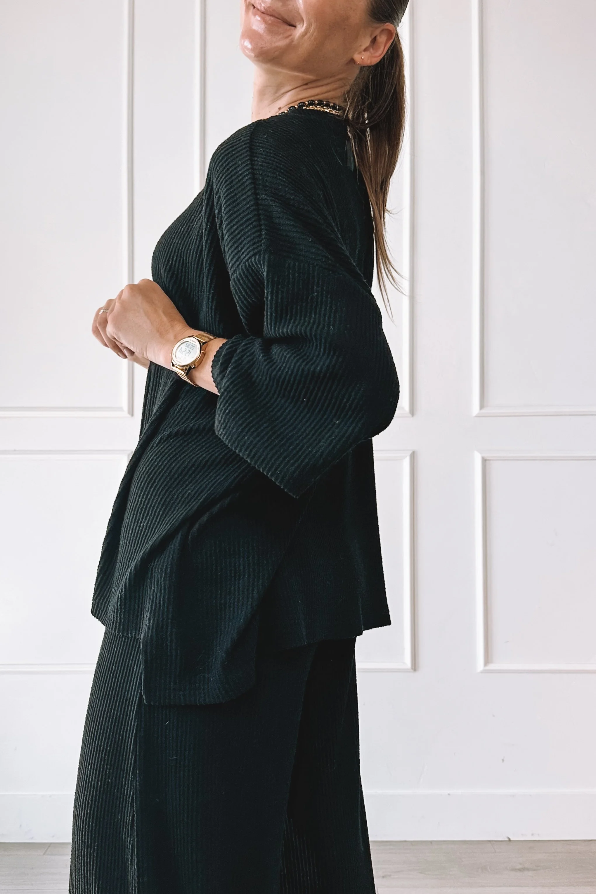  How To Style An All Black Matching Set