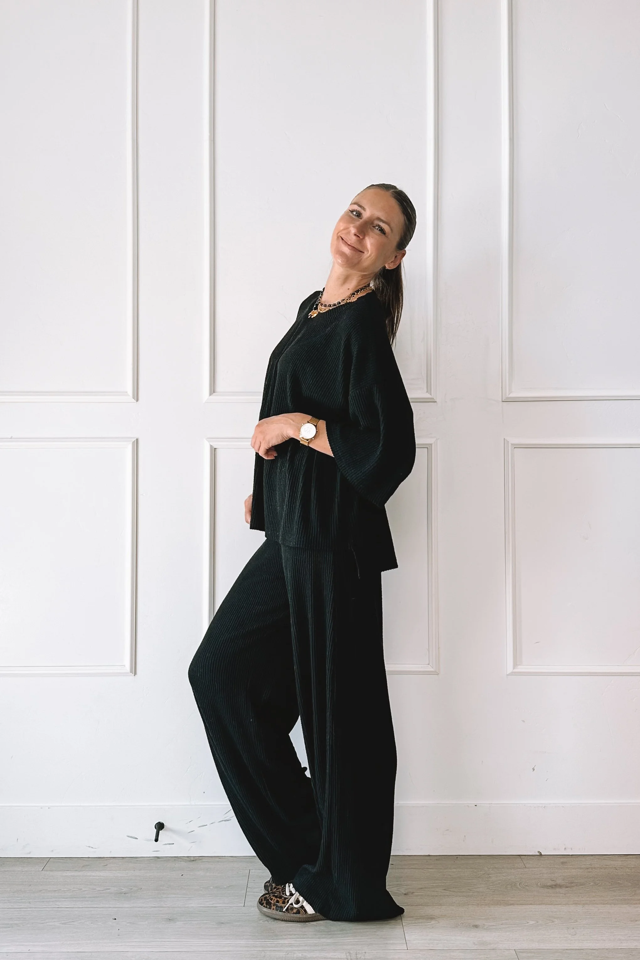  How To Style An All Black Matching Set