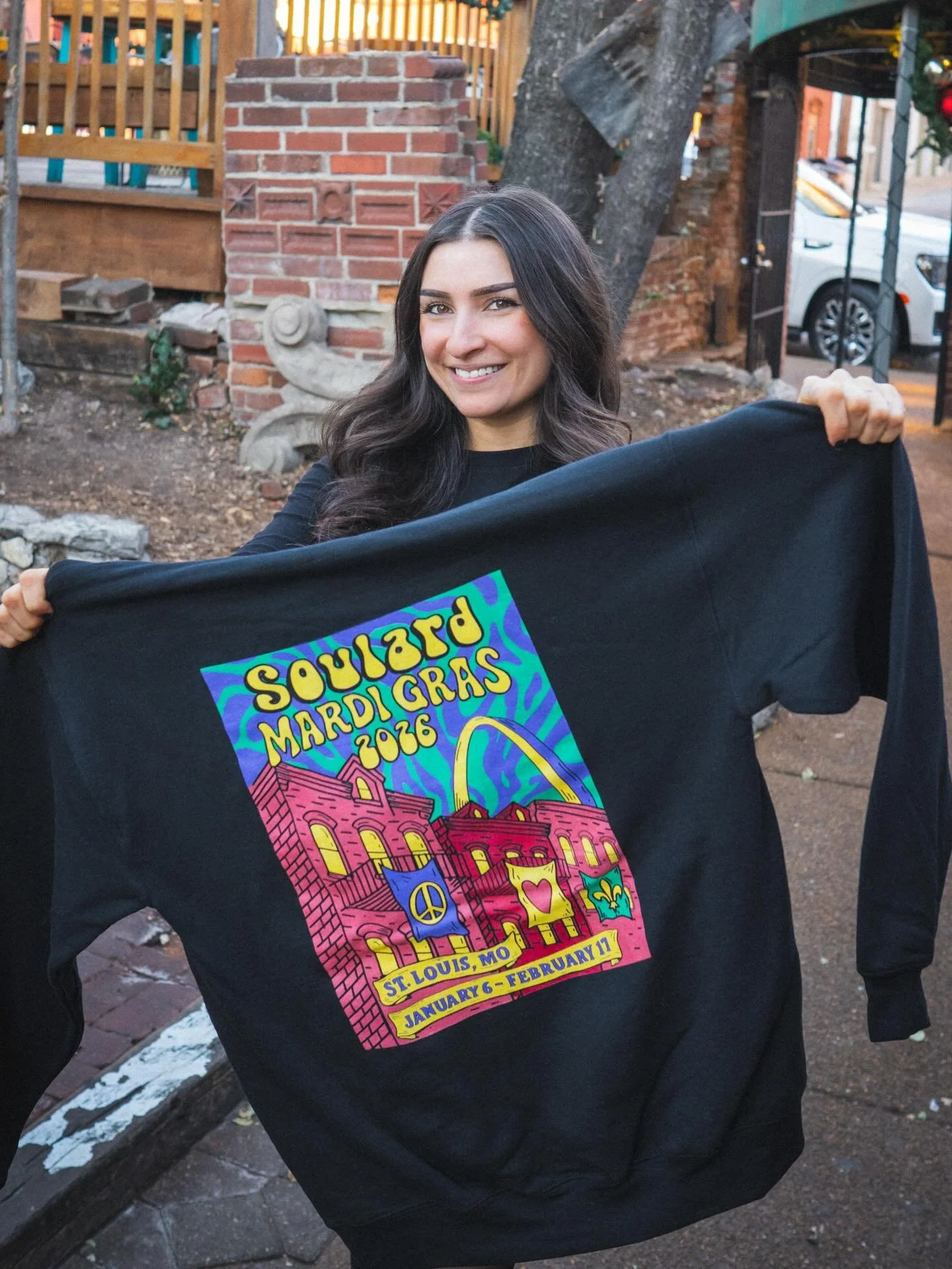 Need some Molly&rsquo;s Mardi Gras swag? We have limited Tye Dye and Black hoodies for sale in venue! 🎭

Black Hoodie: $40
Tye Dye Hoodie: $55

Get yours while supplies last!

#stlmardigras #mardigras2026 #stlnightlife