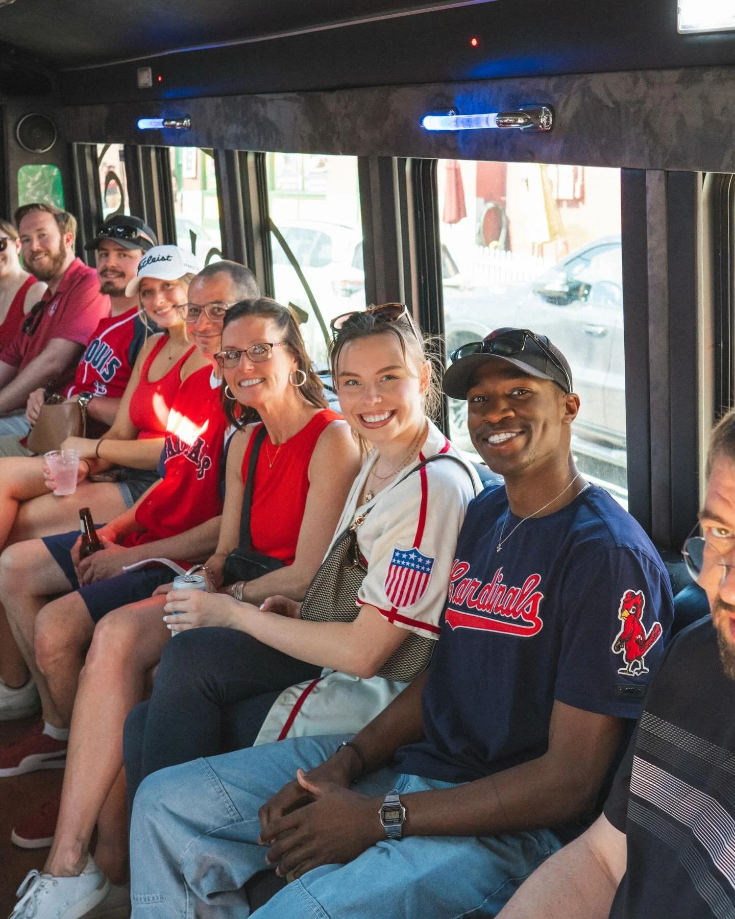 We&rsquo;ve got a BIG home game weekend coming up! 🙌

Ride our complimentary shuttle to and from the games! Shuttle services run back and forth from our venue starting 1 hour before game times!

Saturday:
11am Battlehawks
1:15pm Cardinals

Sunday
1: