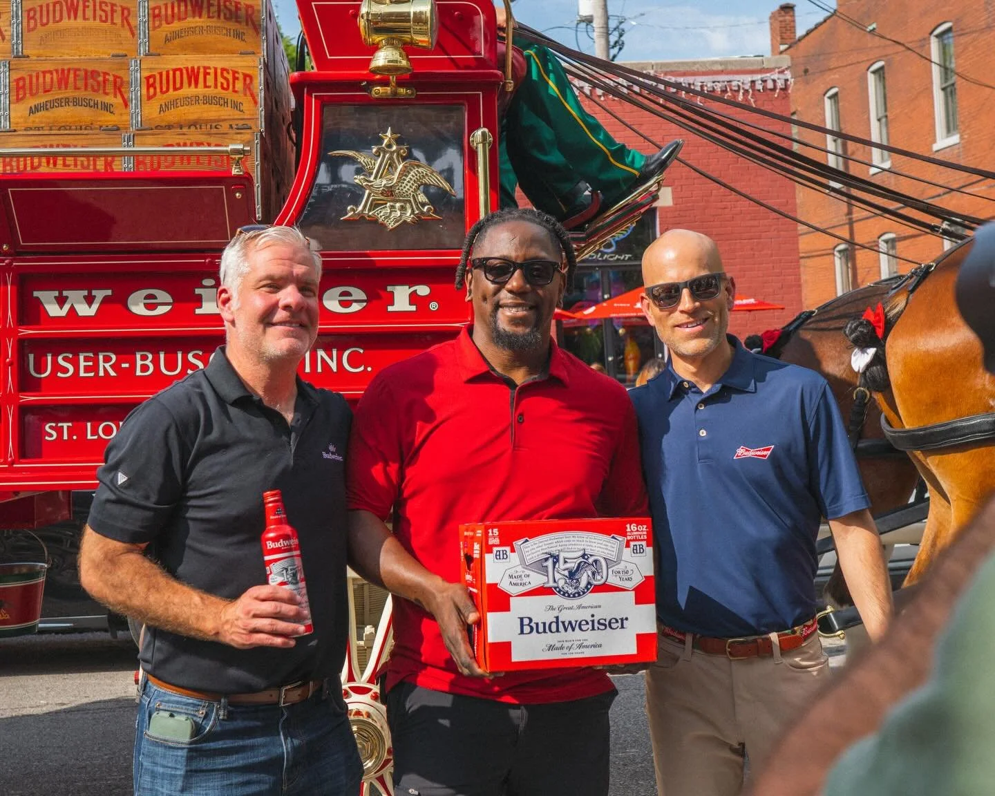 We had a great time with @anheuserbusch celebrating 150 years! 🍻 

We can&rsquo;t wait for the next visit with the Clydesdales! 🐴 

#budweiser🍺 #stlevents #beer
