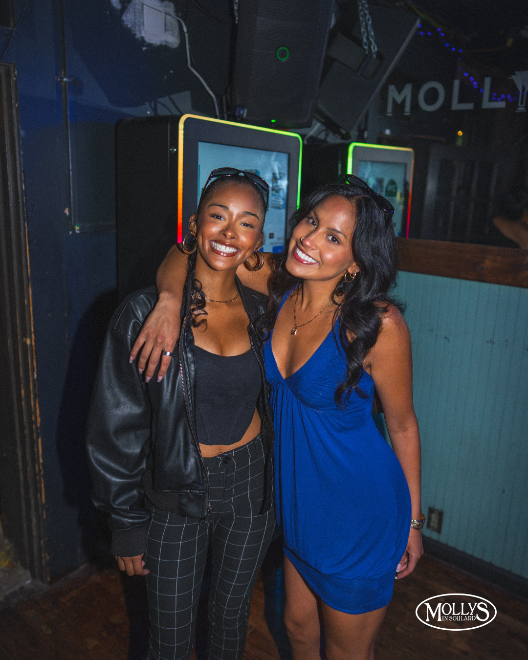 Girls at Molly's in Soulard