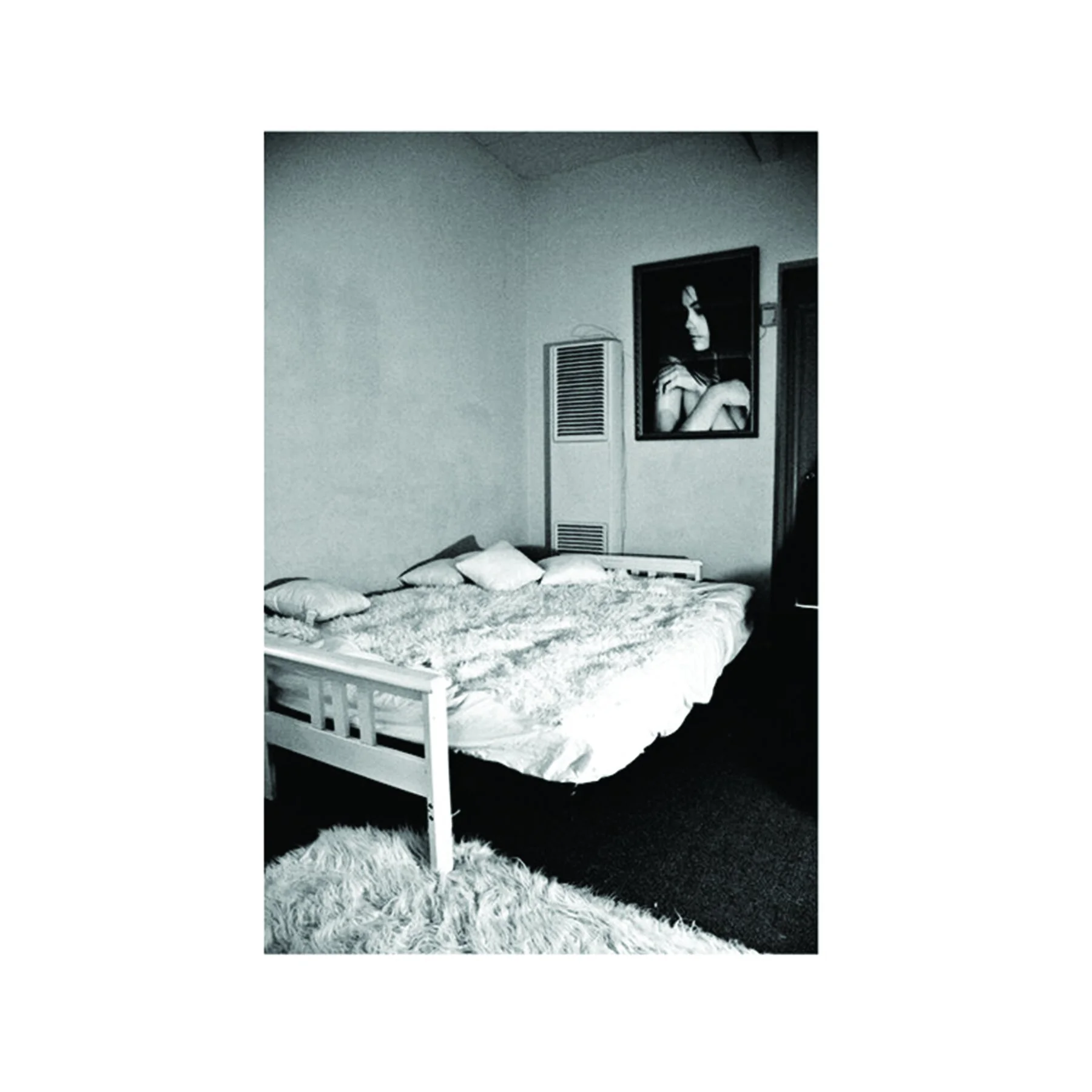 julian_lucas_apt_31.jpg