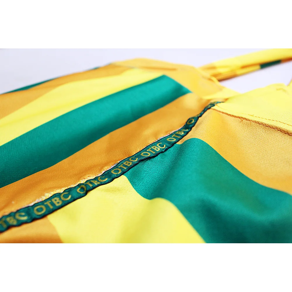 Norwich City 15-16_Third_B_close up 3_1000.jpg