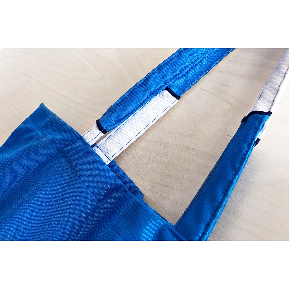 Man City_Home_99-01_close up_3_1000.jpg