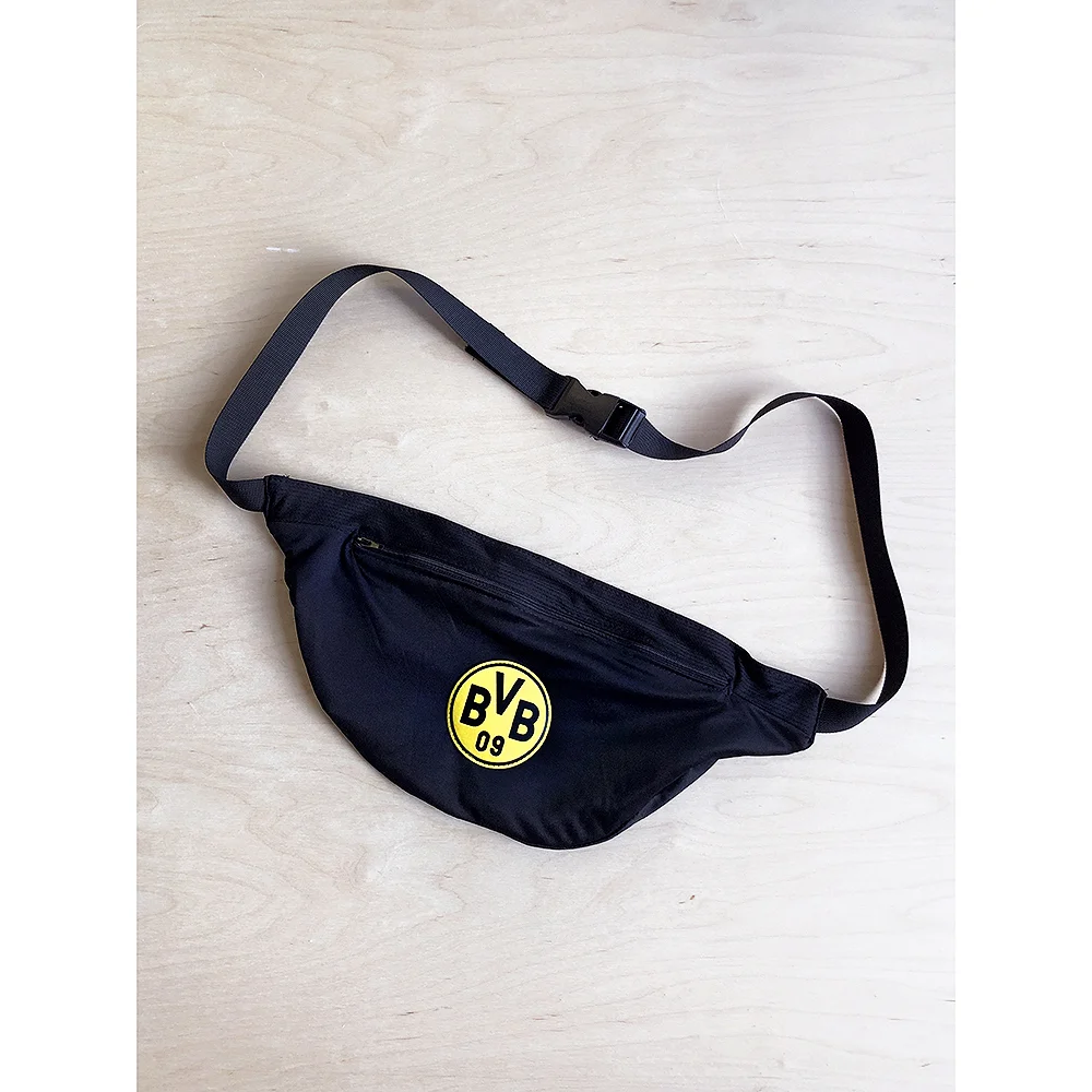 Borussia Dortmund_Home_14:15_1.jpg